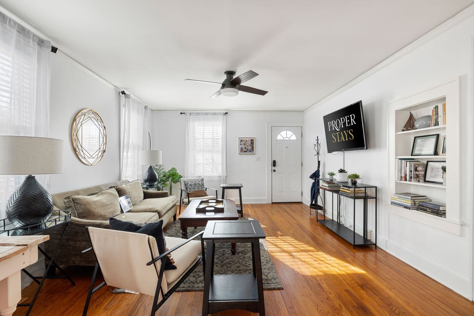 Charleston House: 20 Dunnemann Avenue