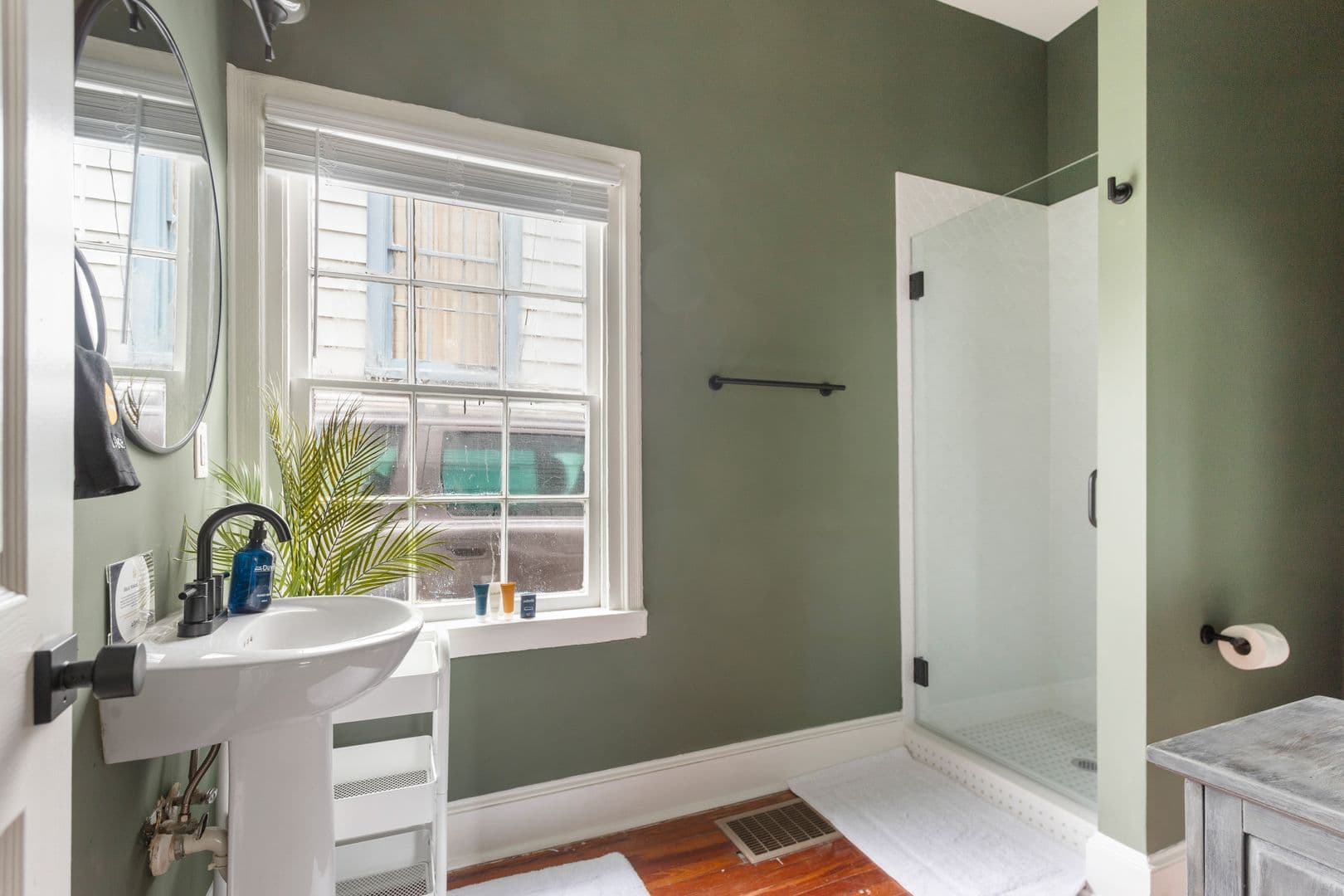 Charleston House: 234 Ashley Avenue, A