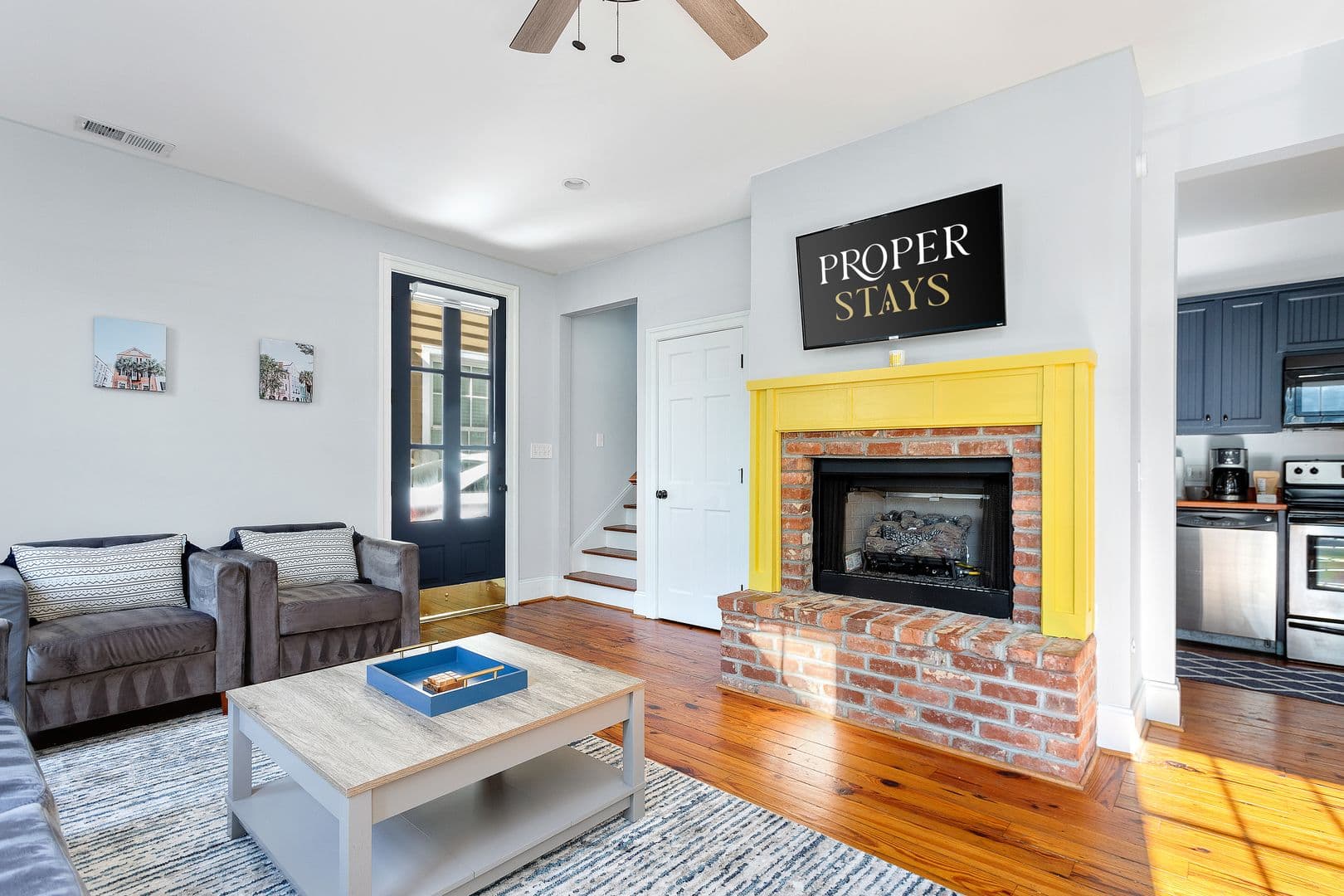 Charleston House: 9 Bogard Street