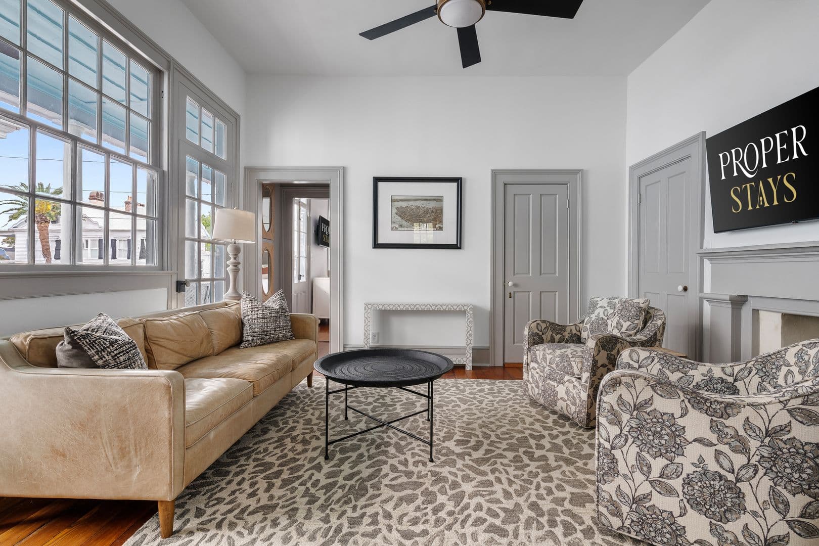 Charleston House: 135 Broad Street