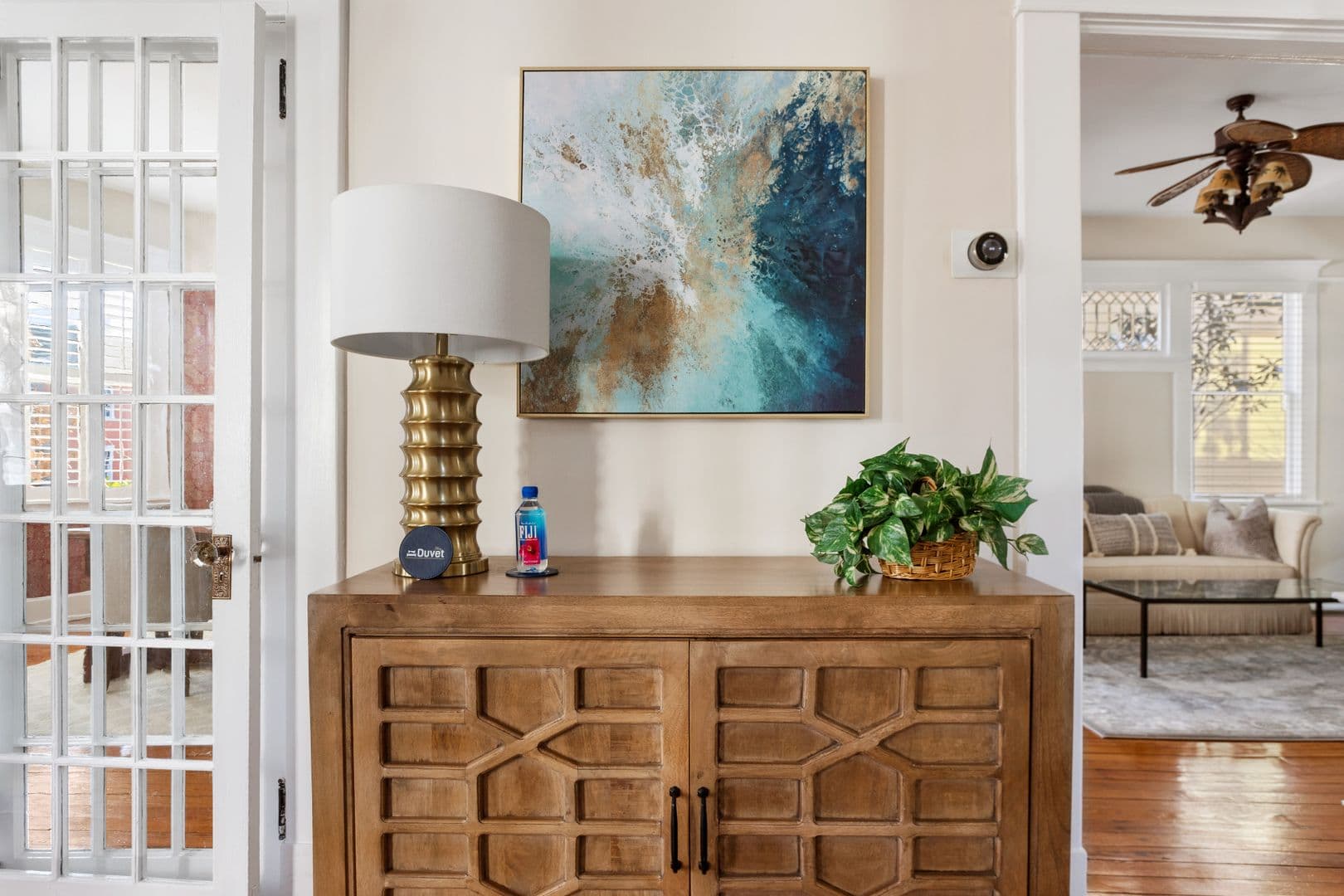 Charleston House: 5 Colonial Street
