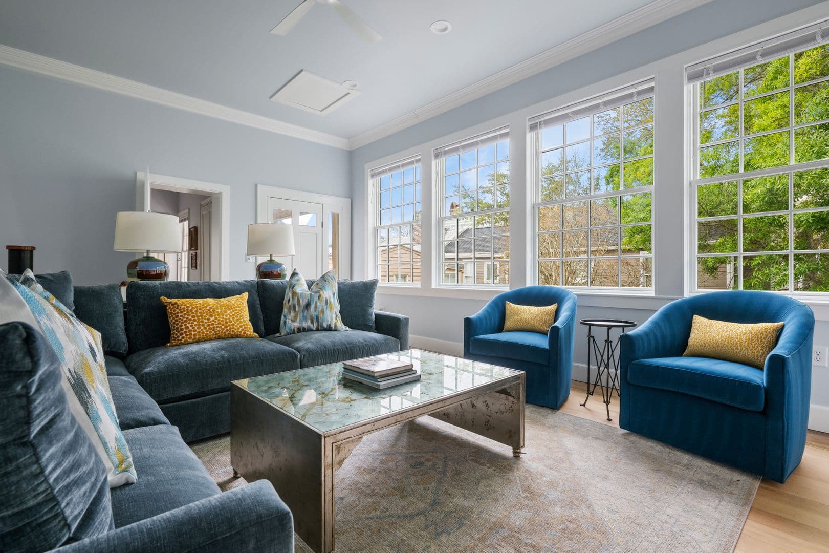 Charleston House: 21 Savage Street