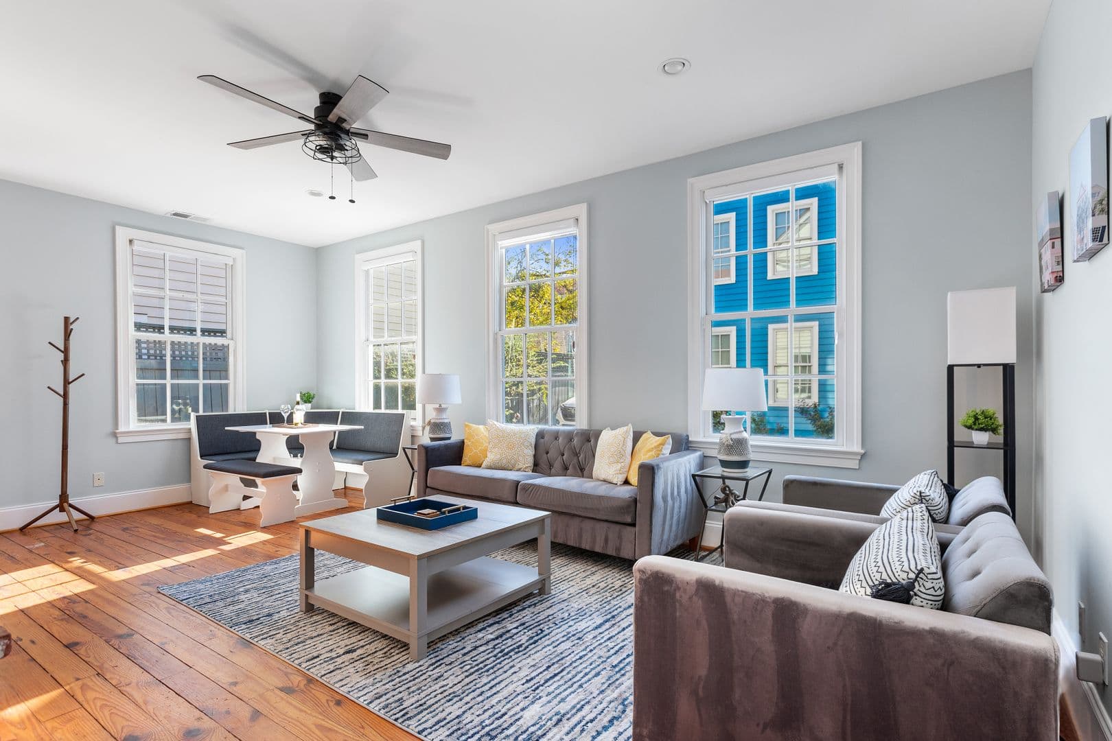 Charleston House: 9 Bogard Street