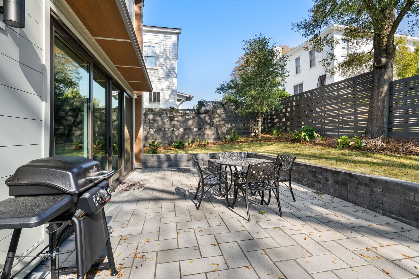 Mount Pleasant House: 208 Linnea Lane