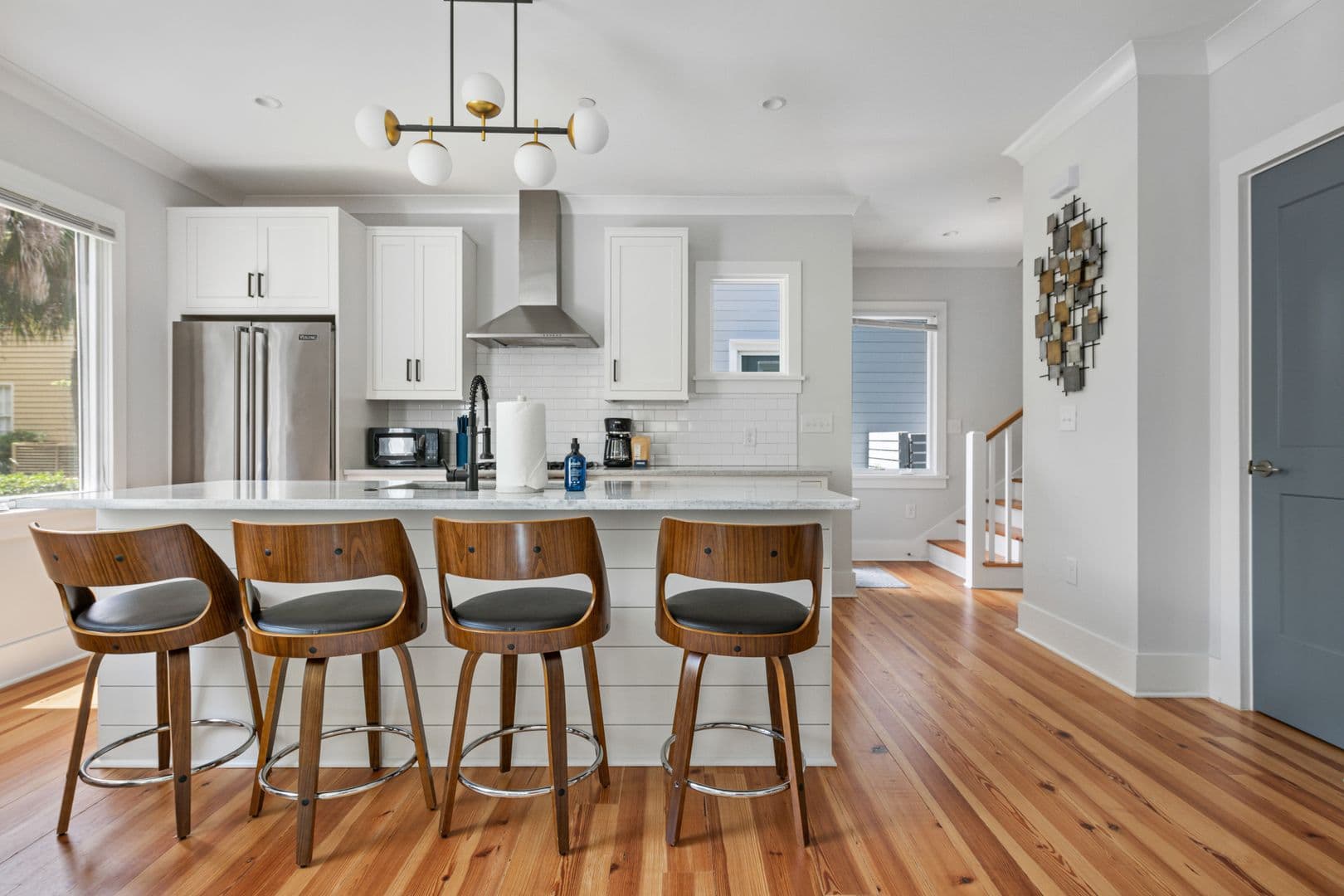Charleston House: 21 Charlotte Street