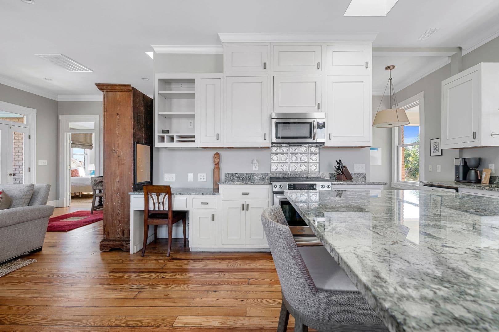Charleston House: 703 King Street Unit B