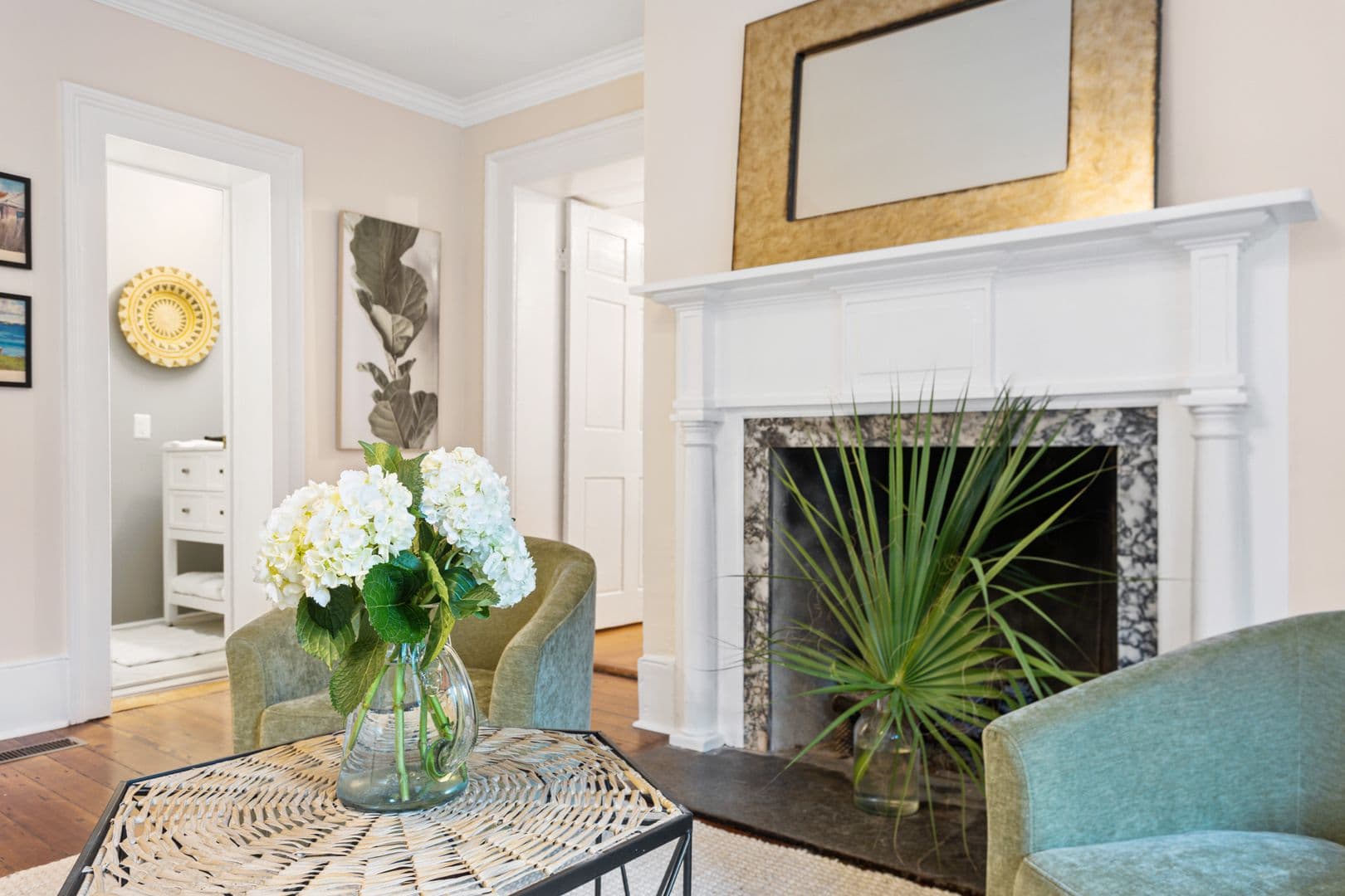 Charleston House: 28 Chapel Street, Suite 2