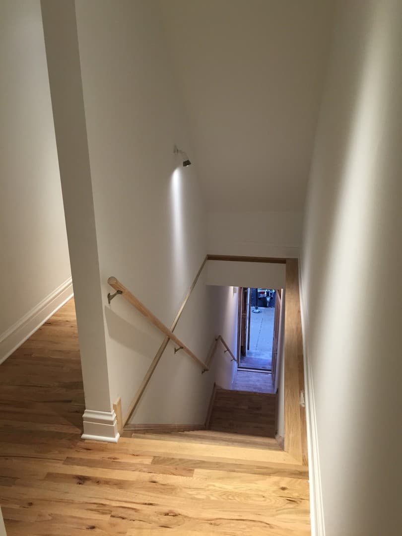 Chicago Apartment: 1659 S Throop