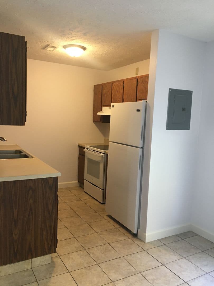 Lincoln Townhome: 1843 Whittier St
