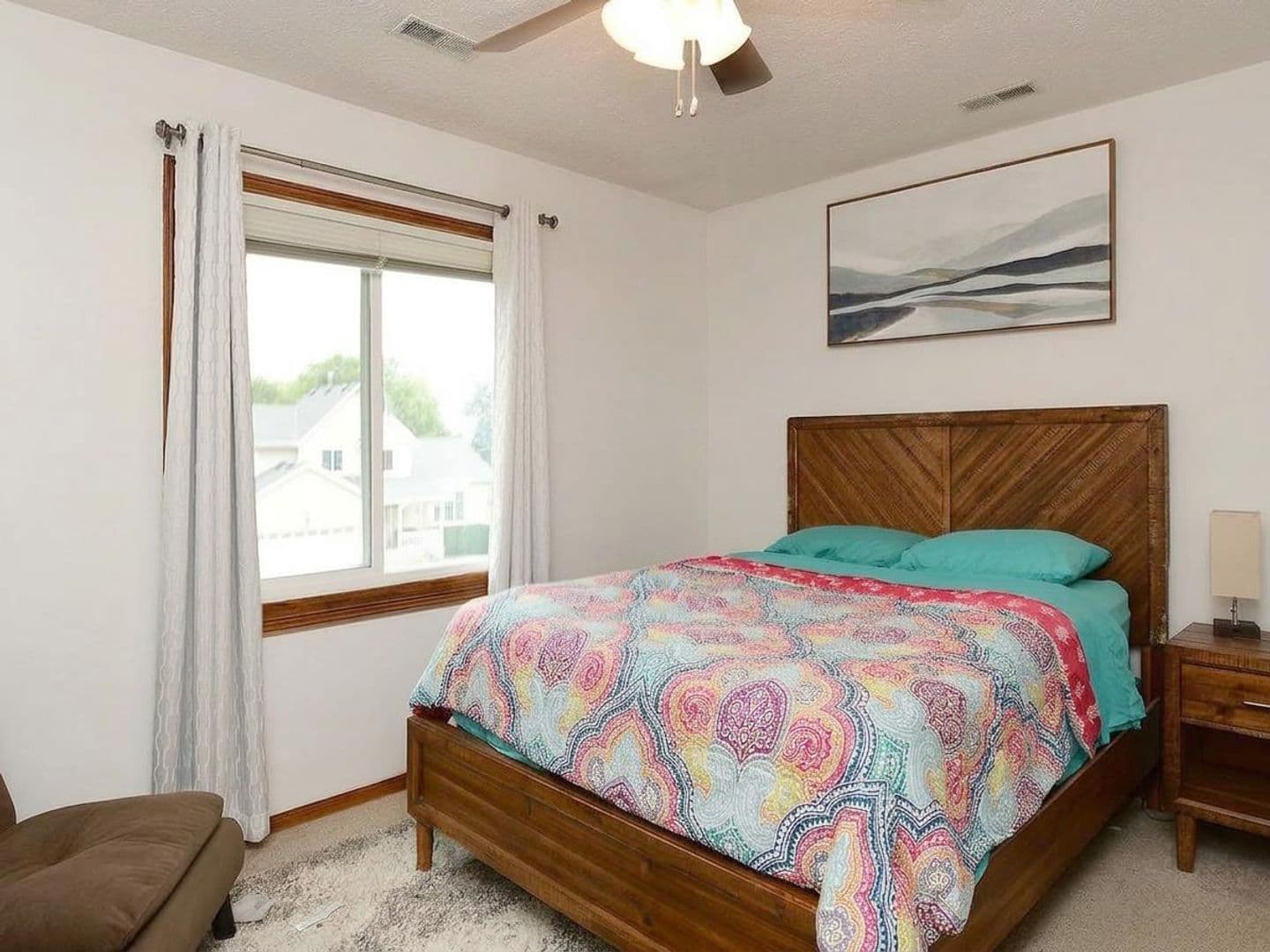 Omaha House: 12117 Spencer Street