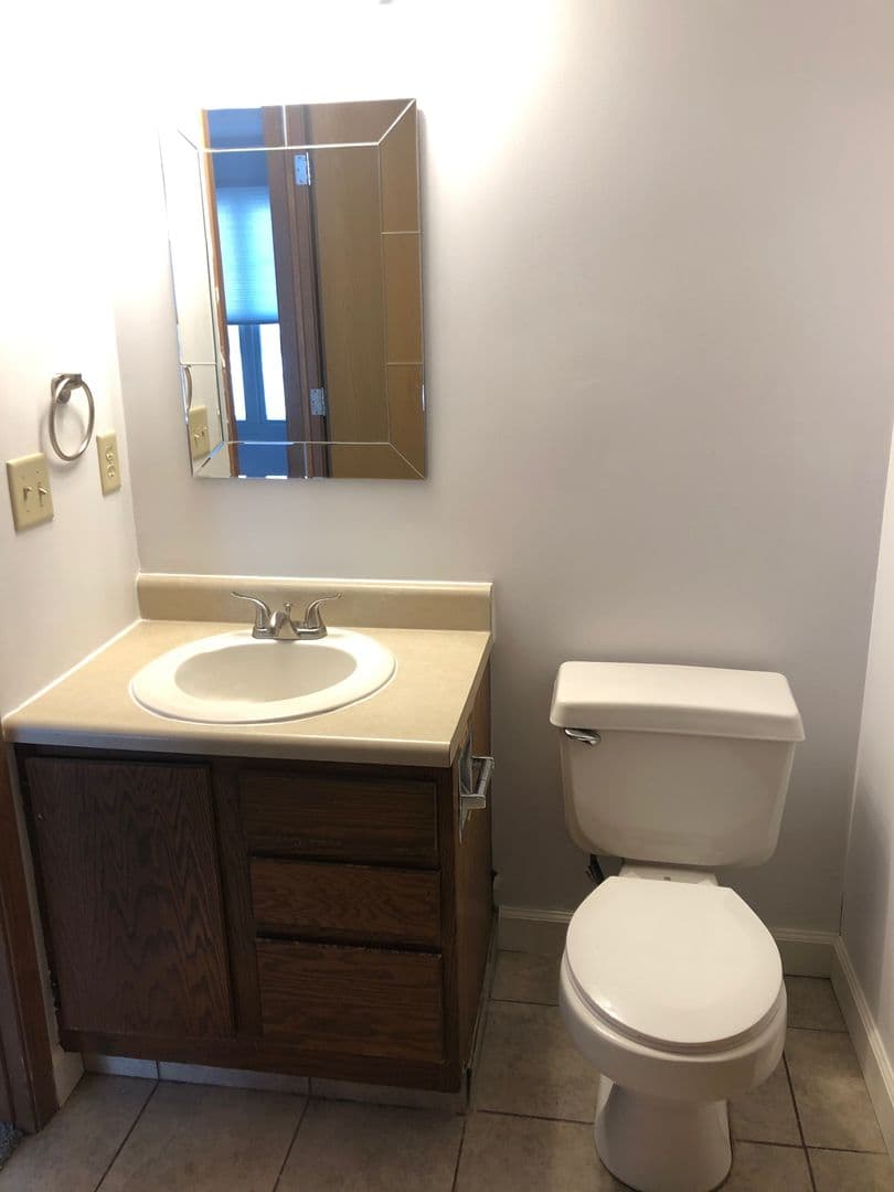 Lincoln Townhome: 1843 Whittier St