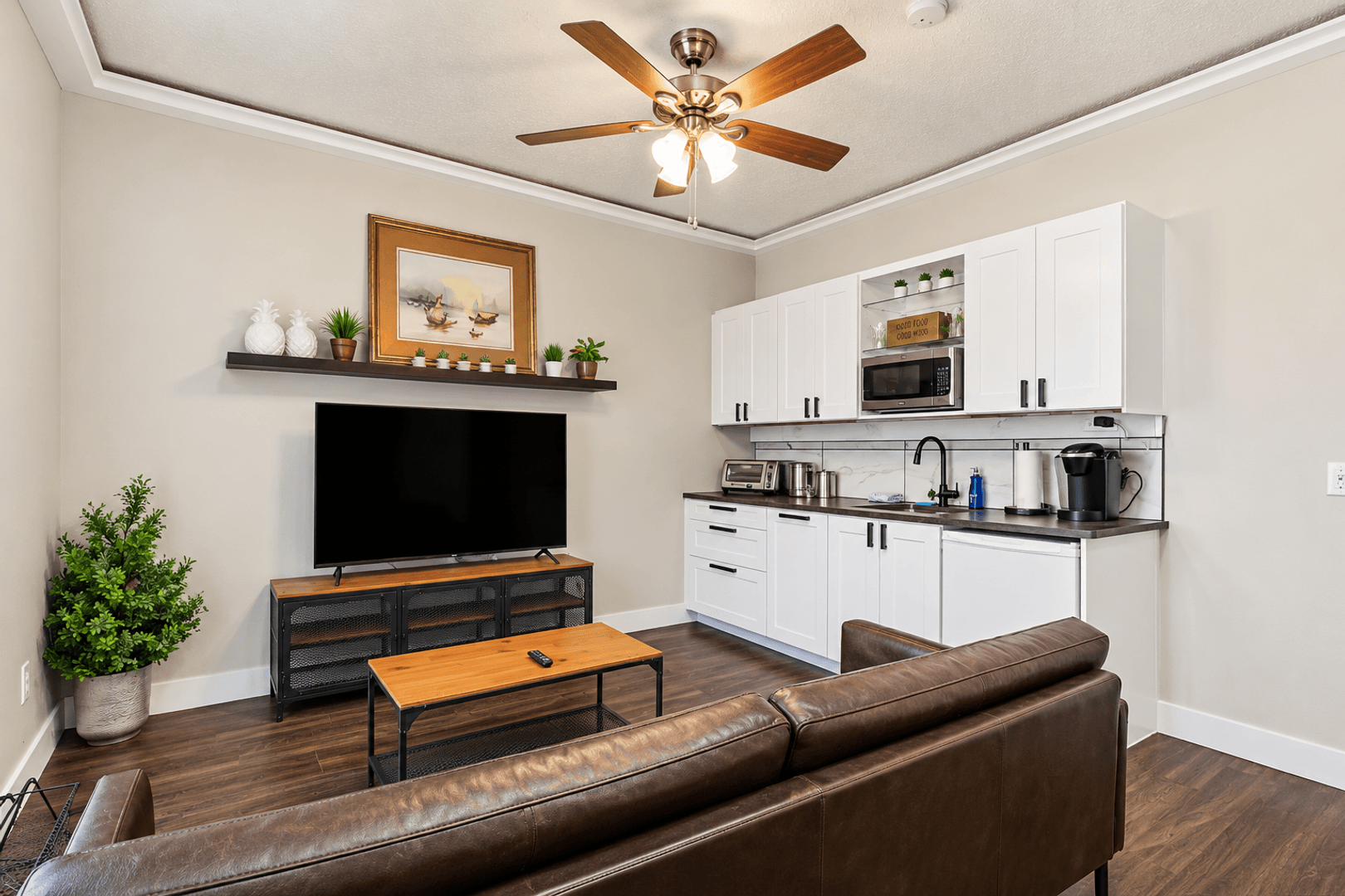 Omaha Apartment: 614 S 18th Street