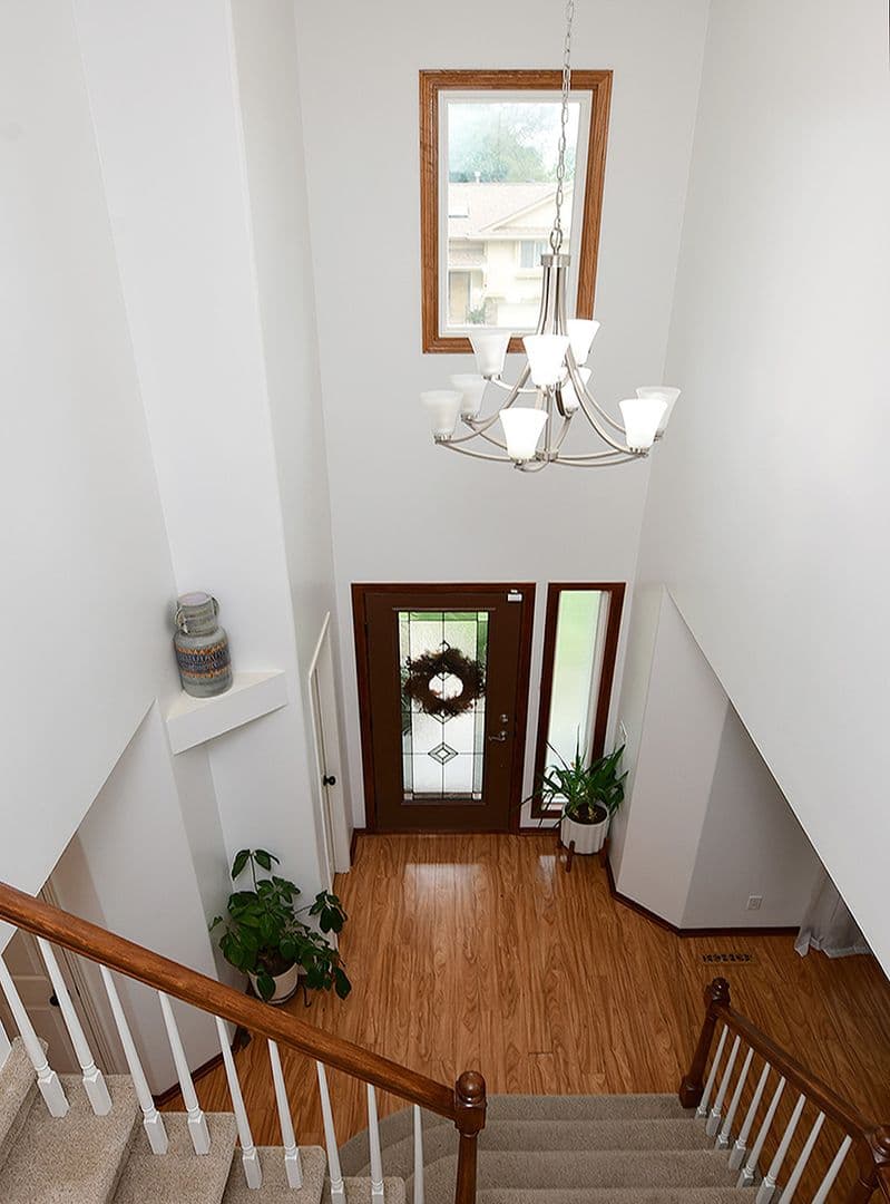 Omaha House: 12117 Spencer Street