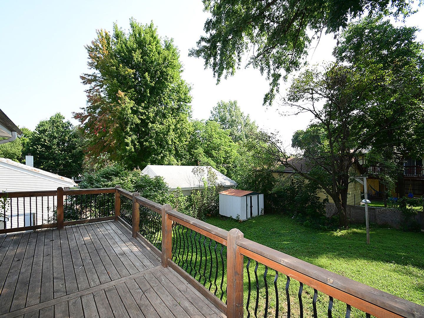 Omaha House: 1213 N 89th St