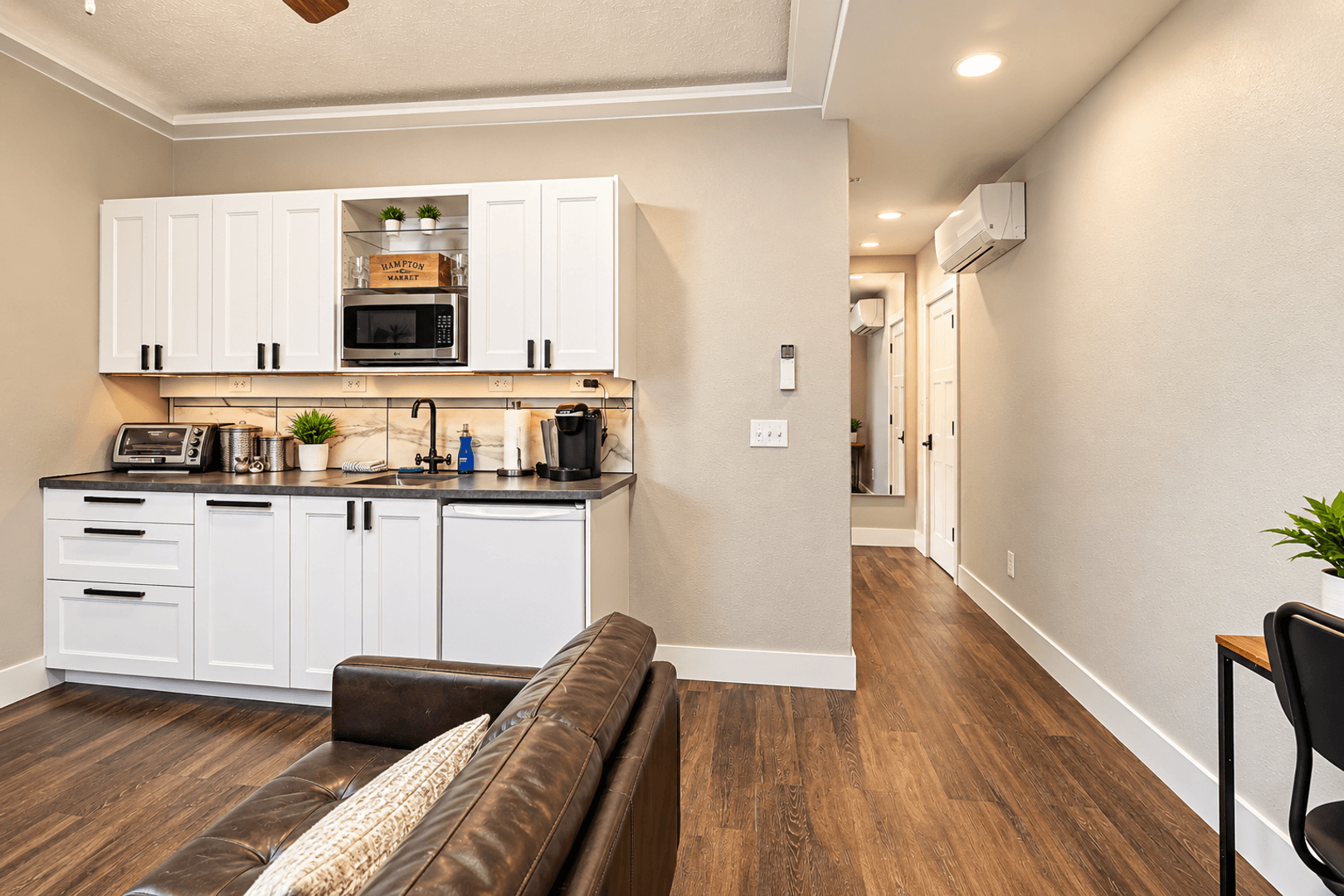 Omaha Apartment: 614 S 18th Street