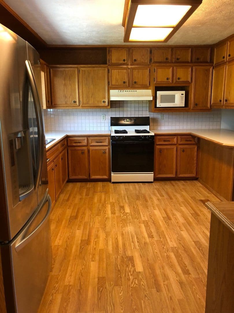 Omaha House: 7639 Wright St