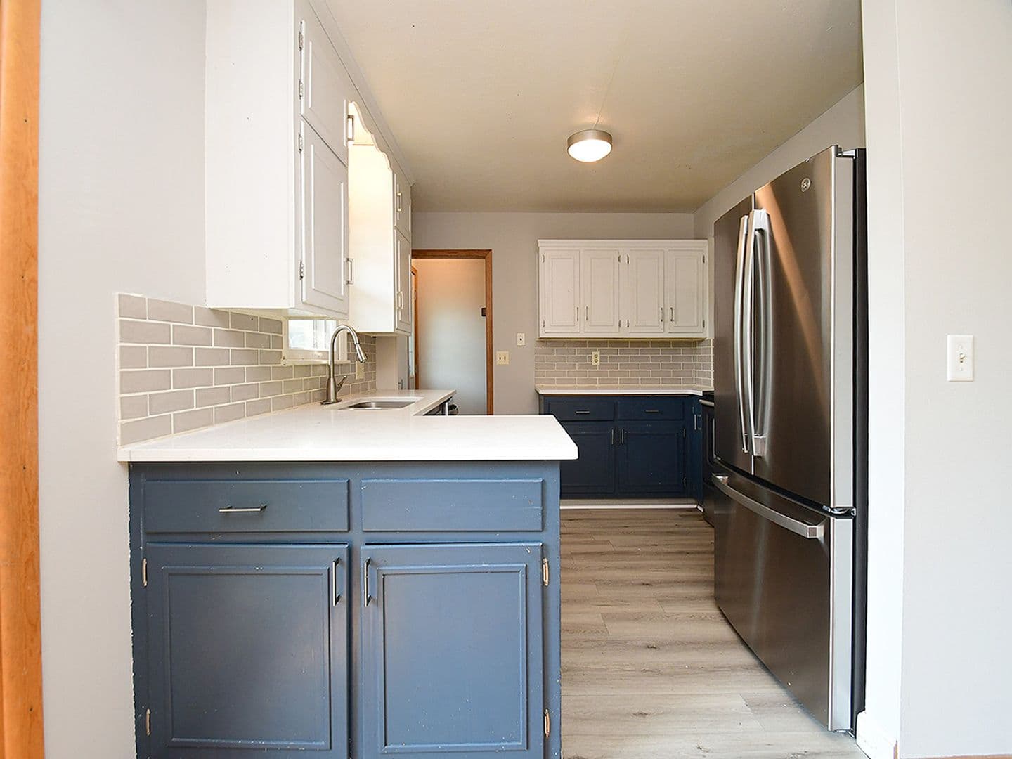 Omaha House: 1213 N 89th St
