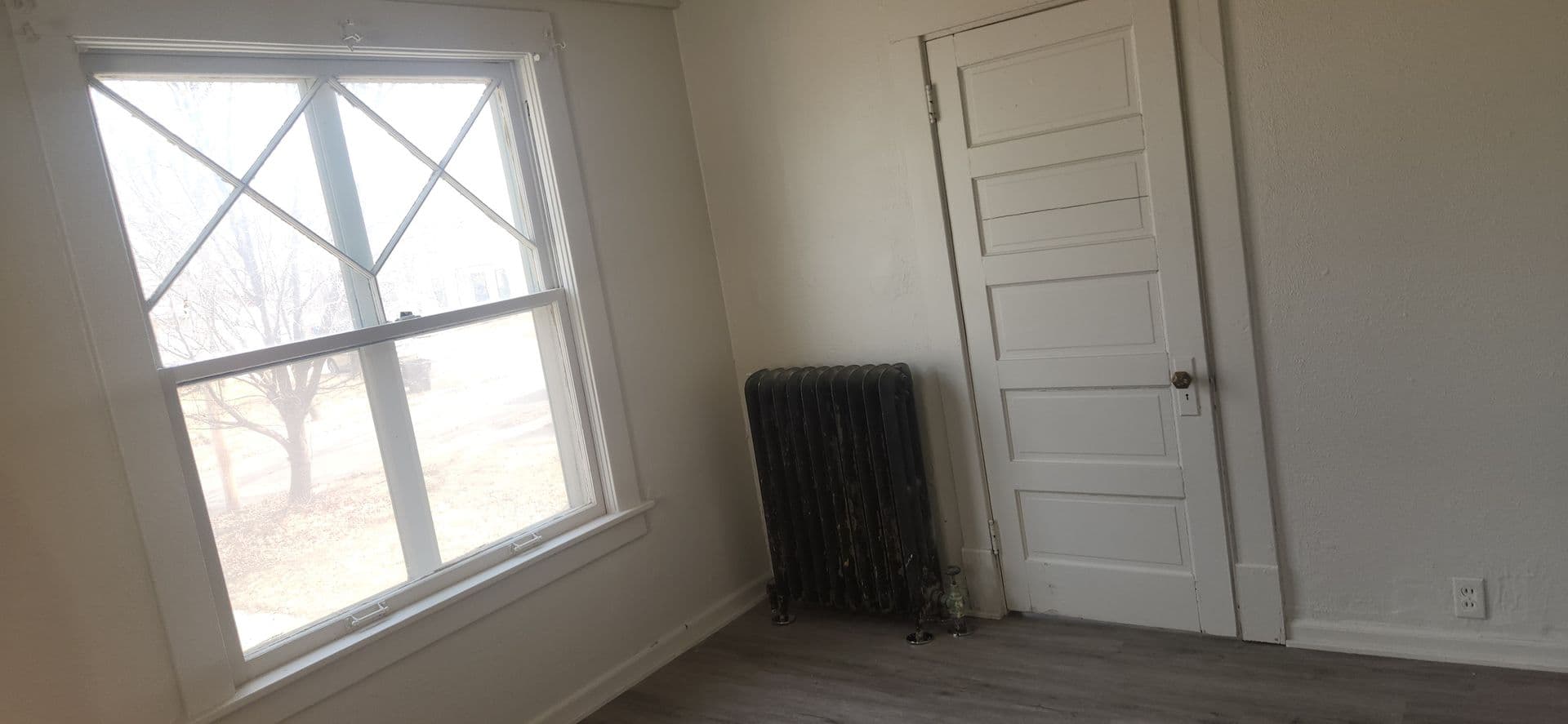 Des Moines Apartment: 1144 36th Street