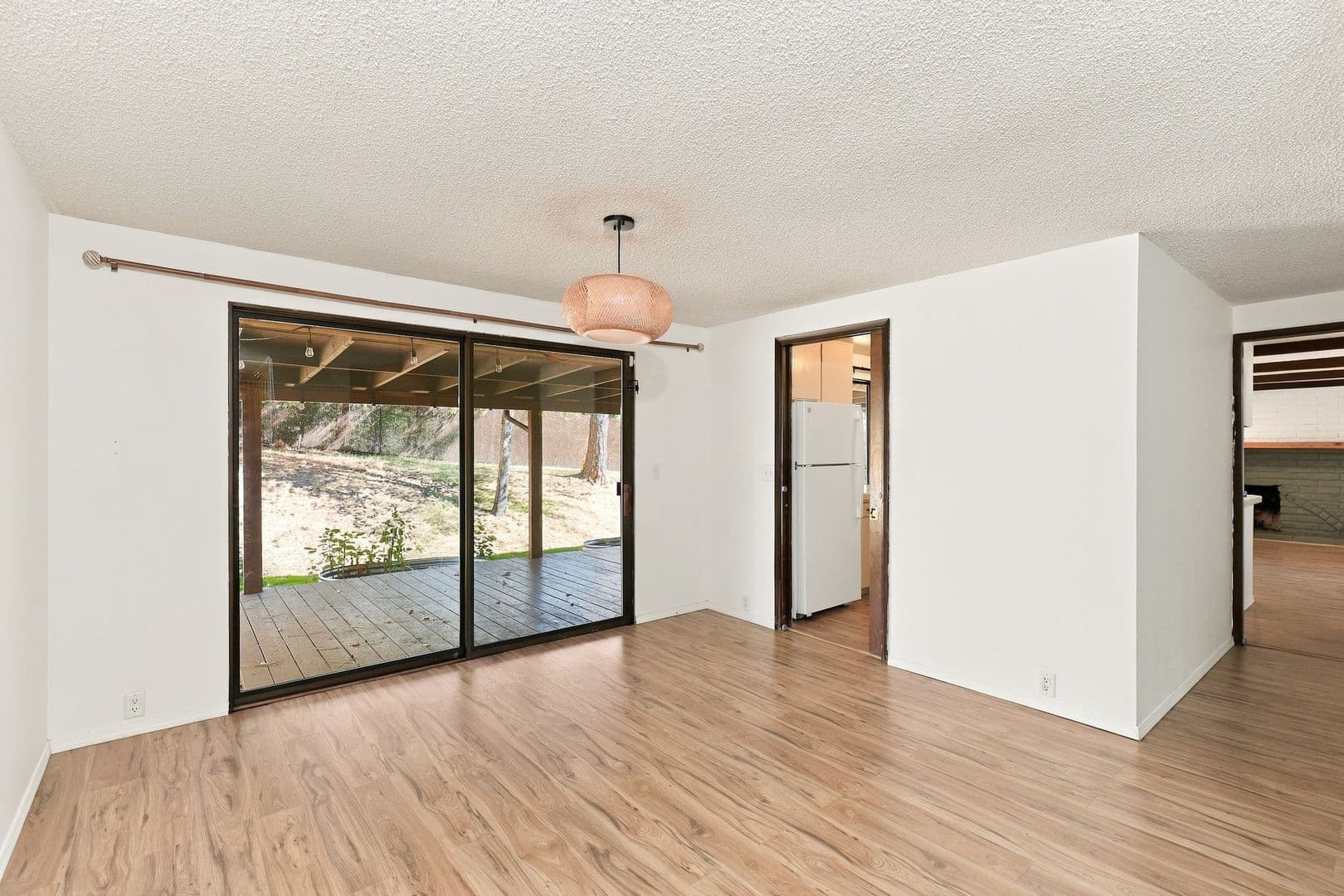 Eugene House: 65 Brae Burn Dr