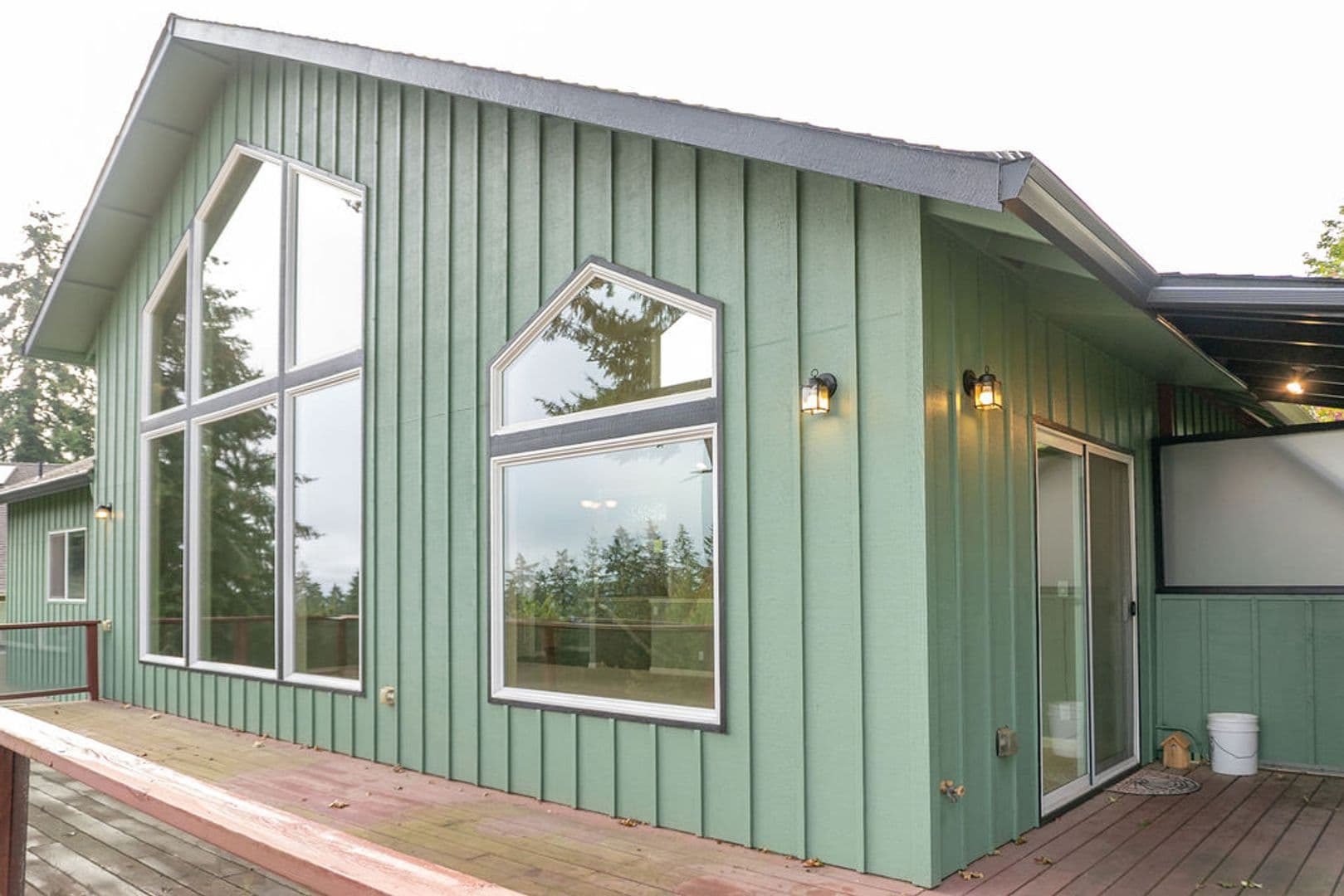 Eugene House: 3345 Bentley Ave
