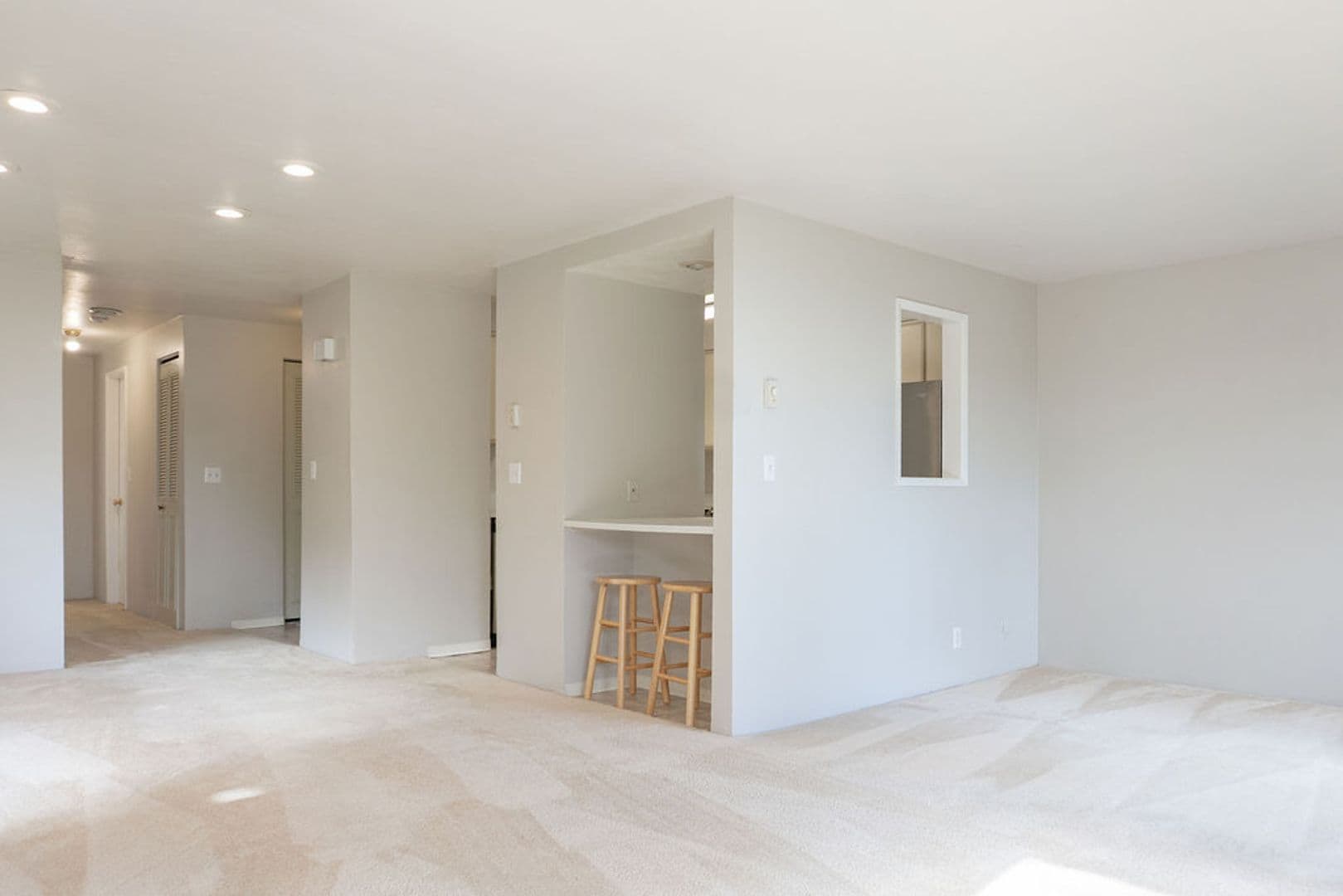 Eugene House: 431 Stonewood Dr