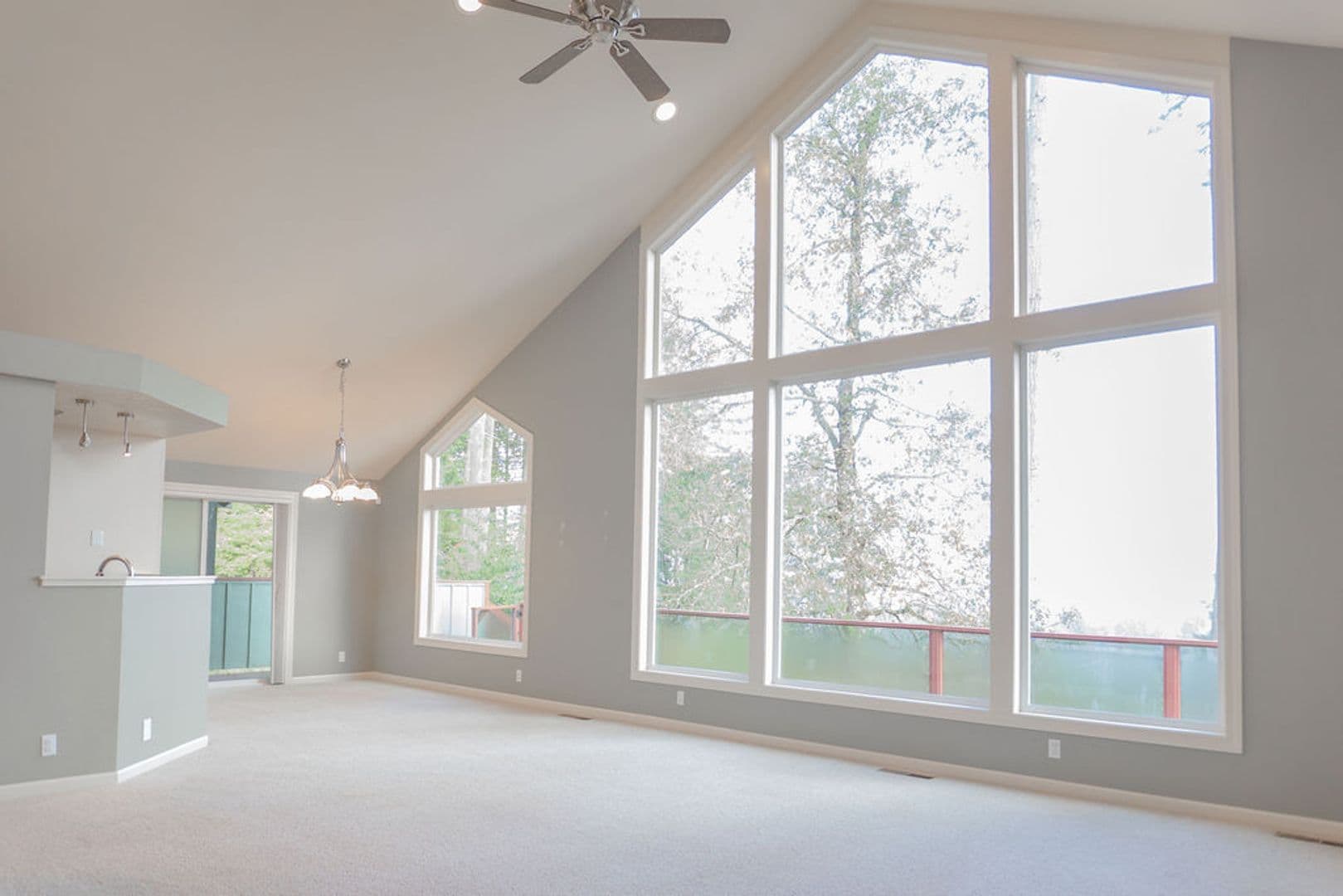 Eugene House: 3345 Bentley Ave
