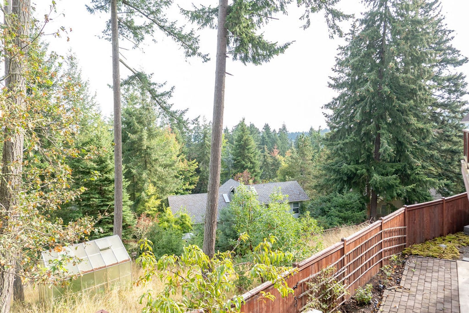 Eugene House: 3345 Bentley Ave