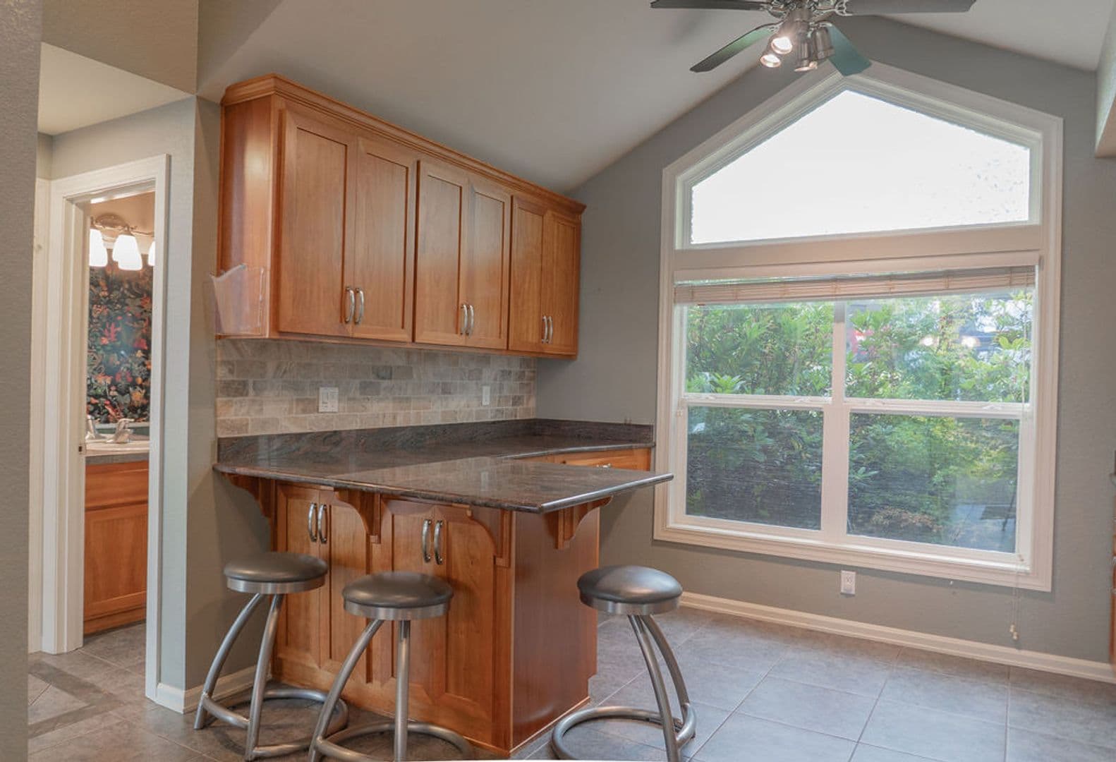 Eugene House: 3345 Bentley Ave