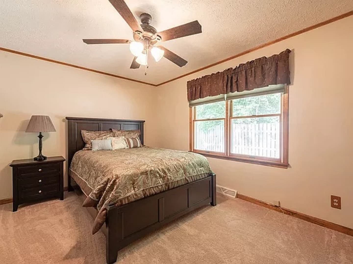 Bloomington House: 1619  S Troy Court