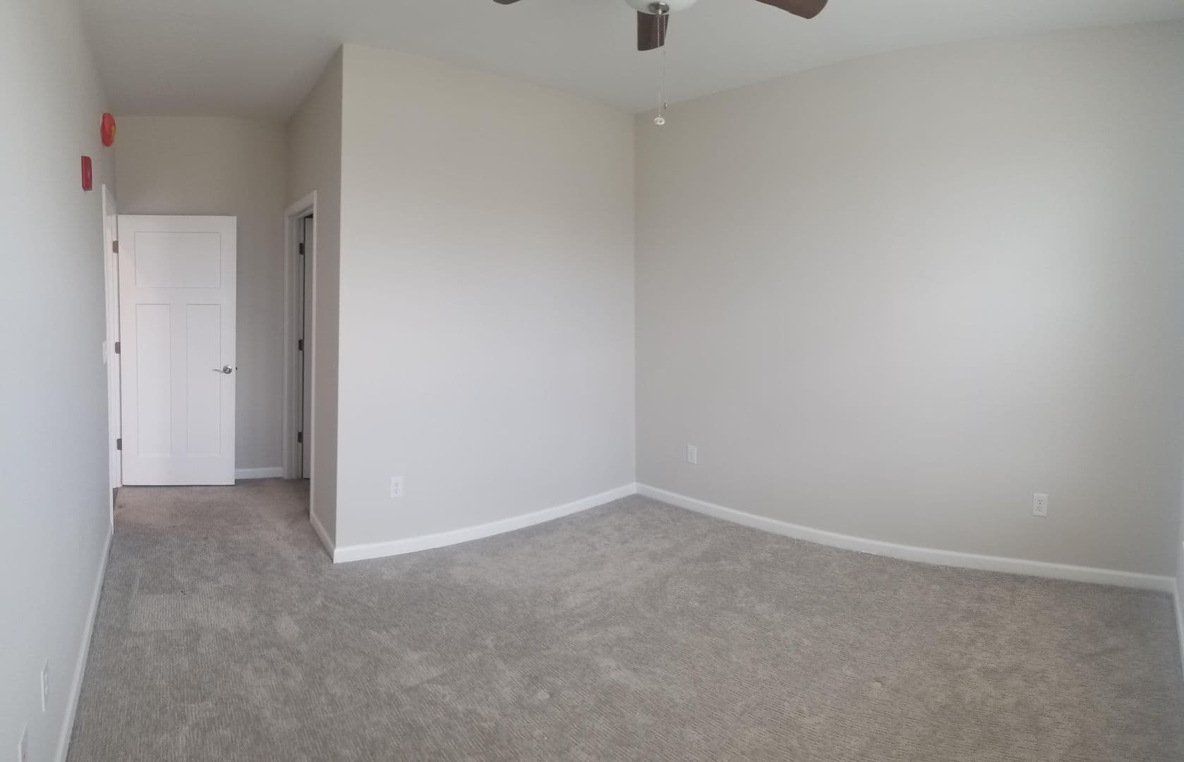 Bloomington Apartment: 1551 S. Henderson St.