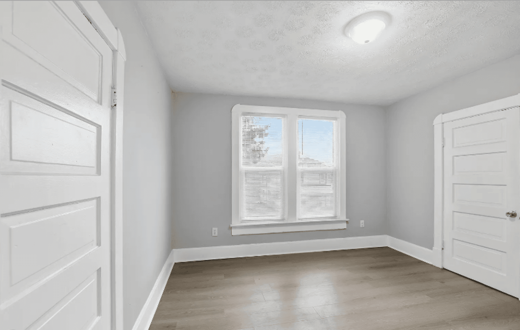 Indianapolis House: 931 N Oakland Ave
