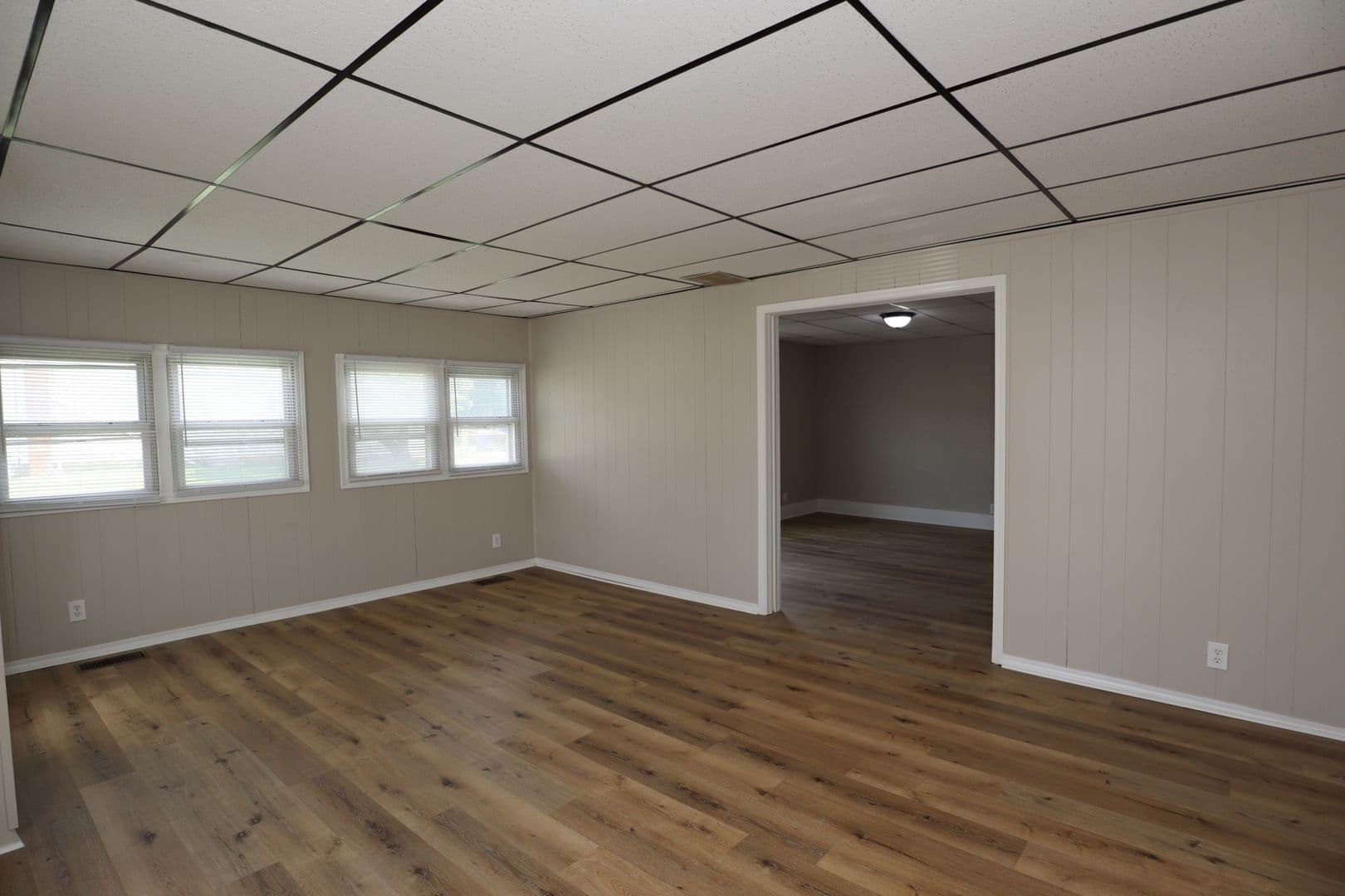 Kokomo House: 917 W Jackson St