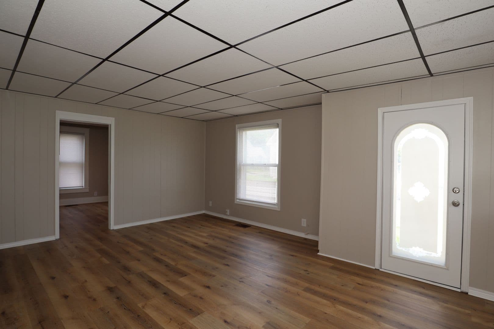 Kokomo House: 917 W Jackson St