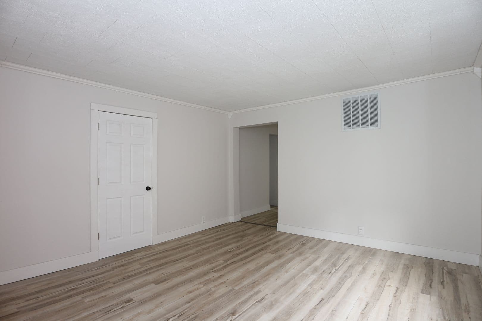 Kokomo House: 1110 E Vaile Ave