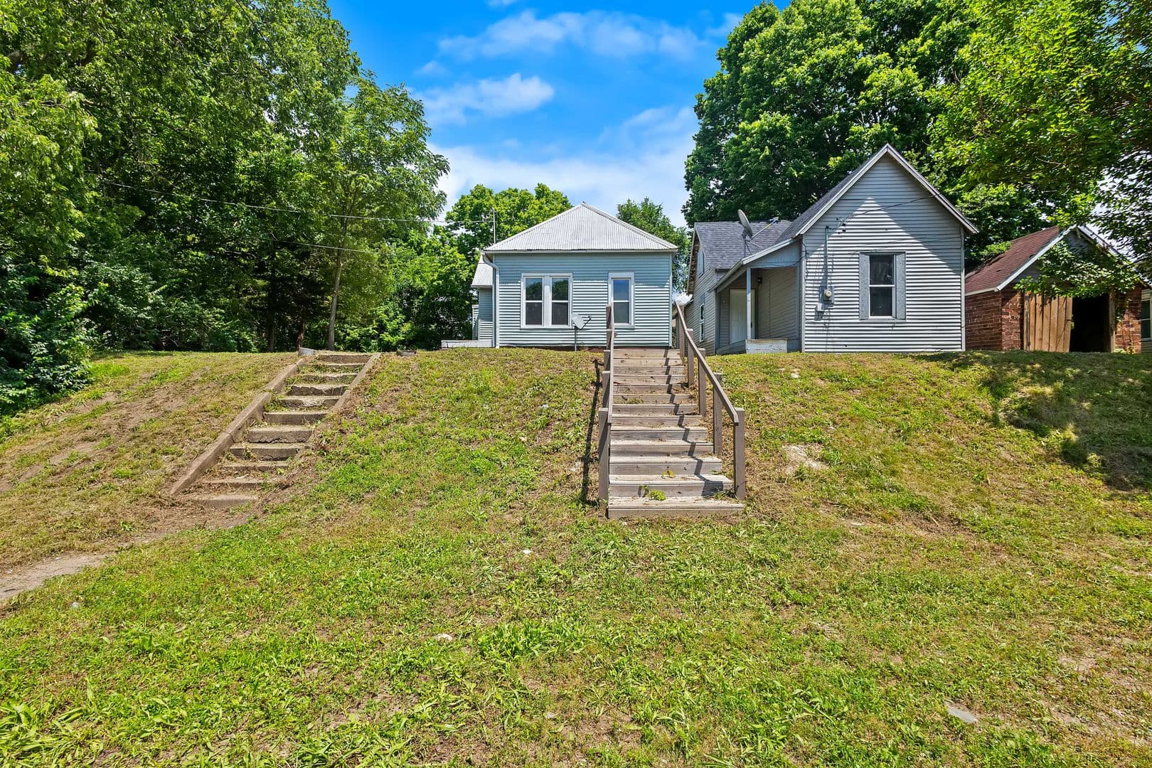 Veedersburg House: 321 S Main Street