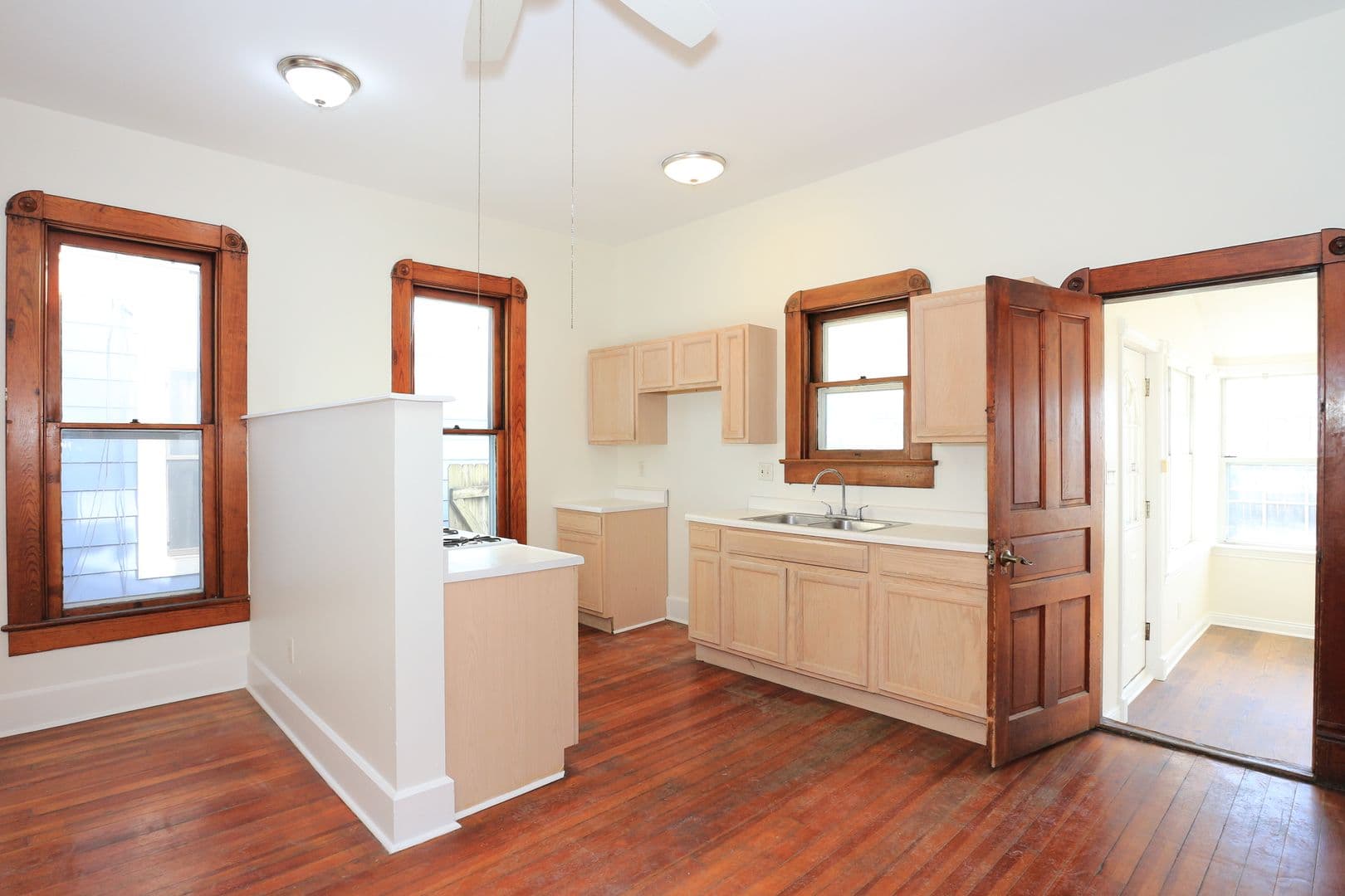 Indianapolis House: 401 Lincoln St.