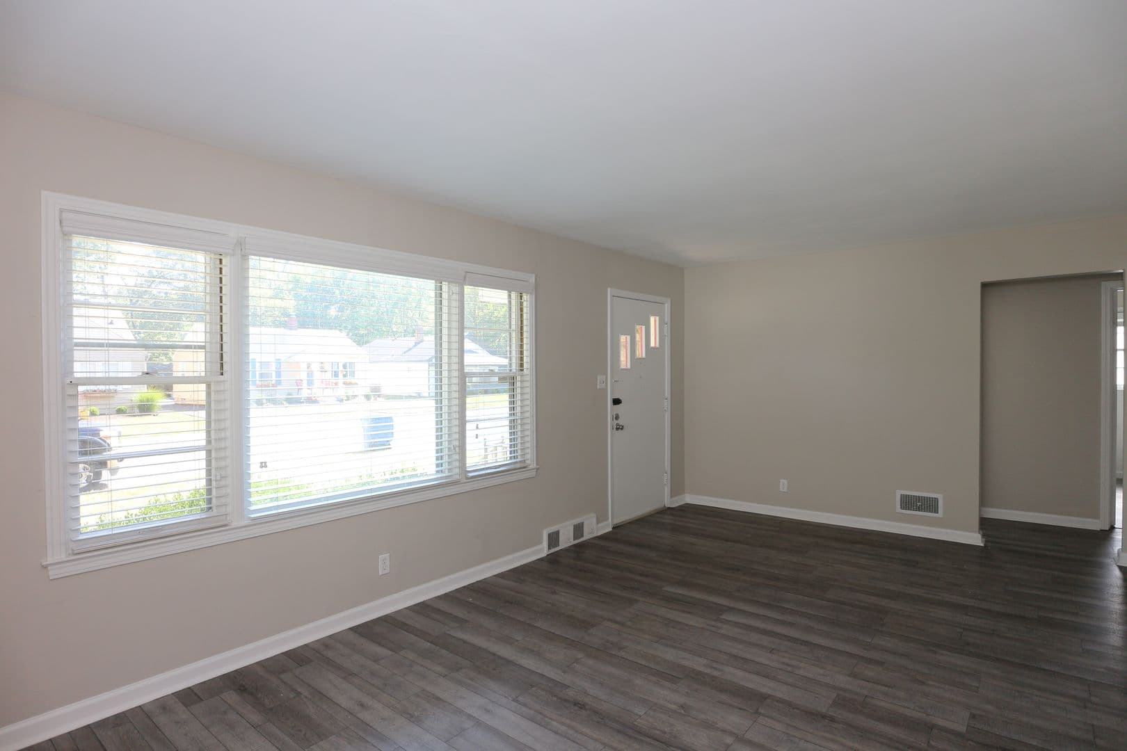 Indianapolis House: 5838 Primrose Ave