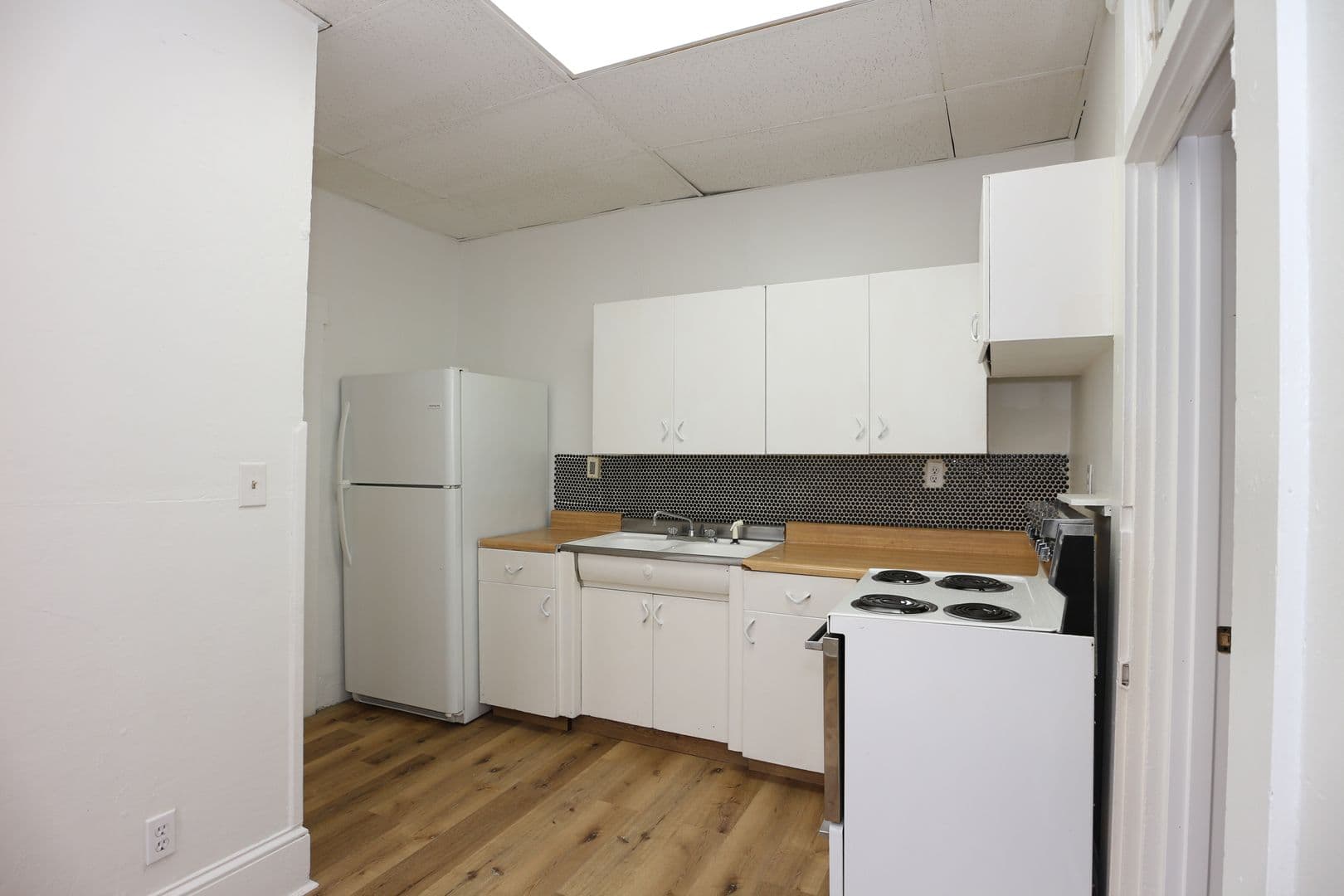 Crawfordsville House: 612 1/2 E Pike St