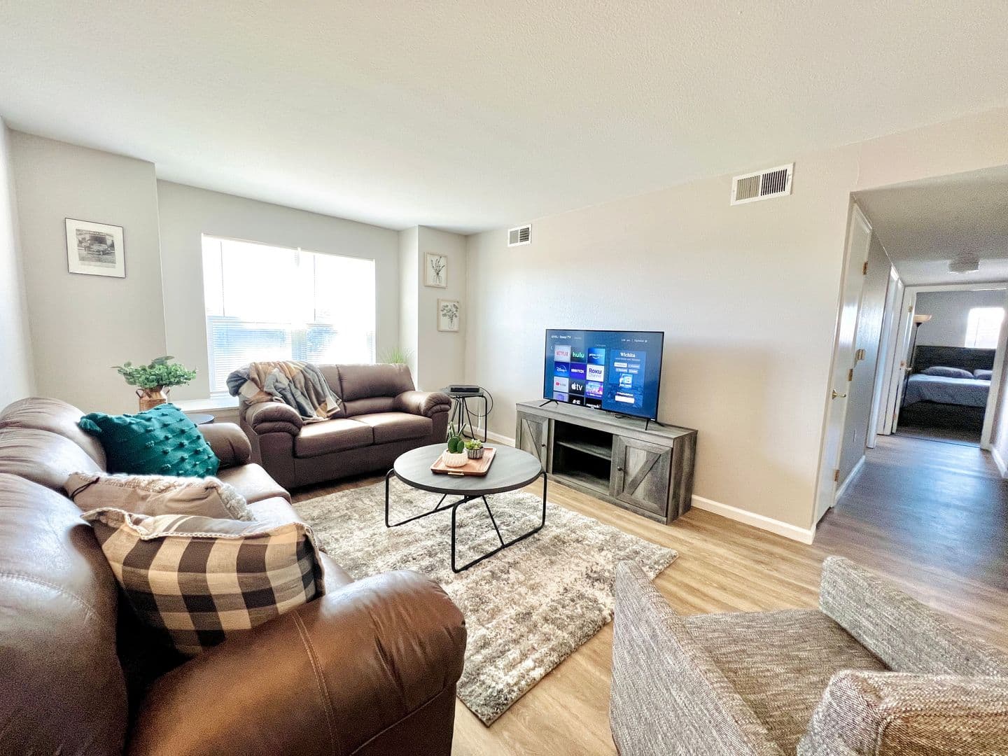 Dodge City Apartment: 1500 Ave K
