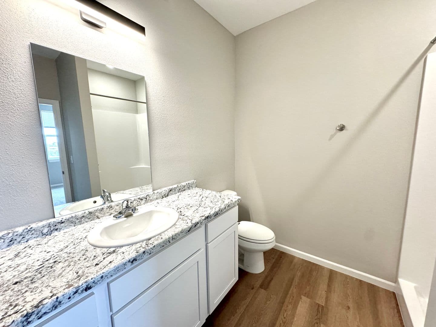 Dodge City Apartment: 1514 Avenue K