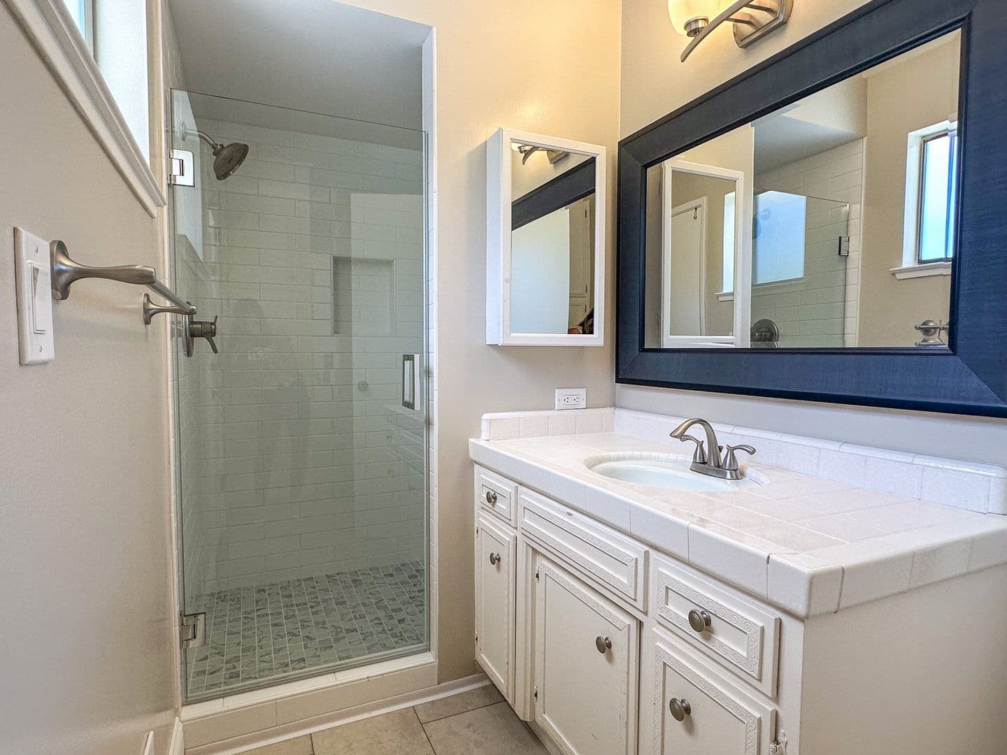 Saratoga House: 18530 Rancho Las Cimas Way