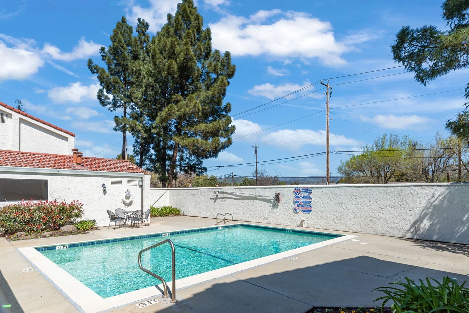 Morgan Hill Apartment: 220 Berry Ct