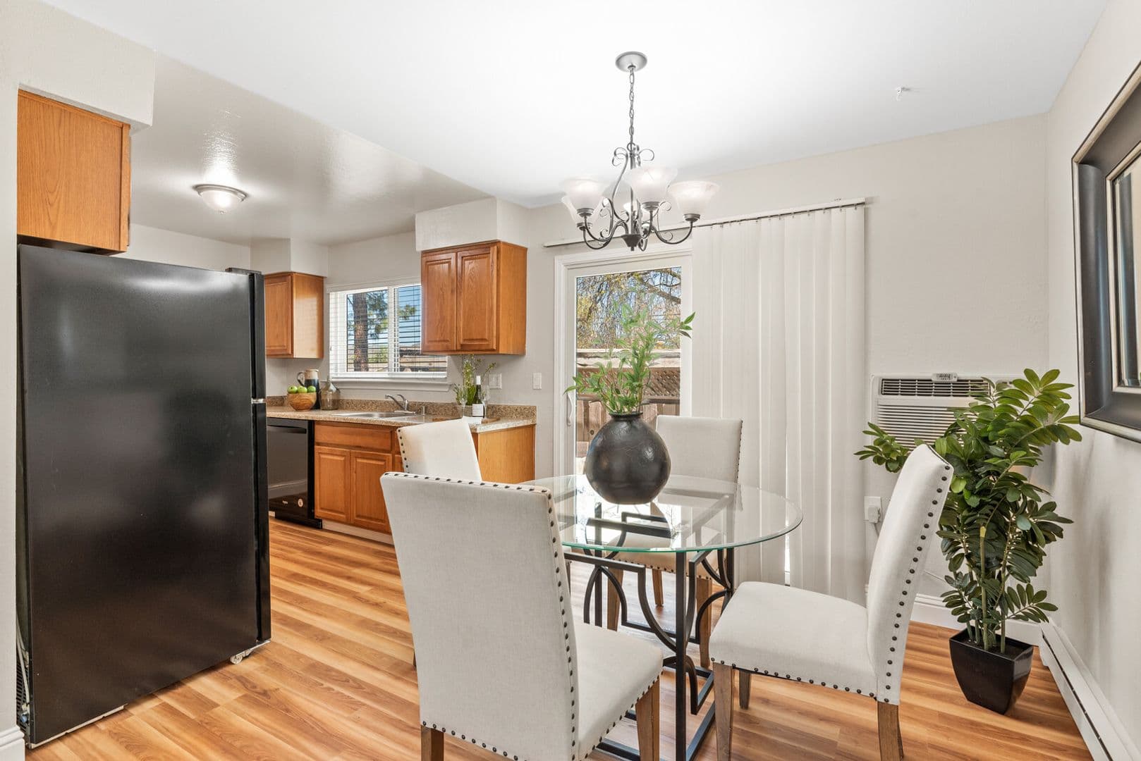 Morgan Hill Apartment: 220 Berry Ct