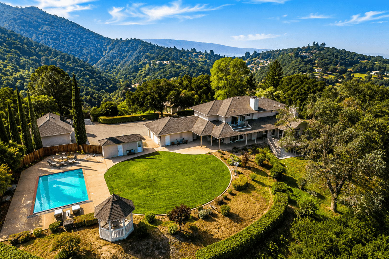 Los Gatos House: 17299 Deer Park Rd