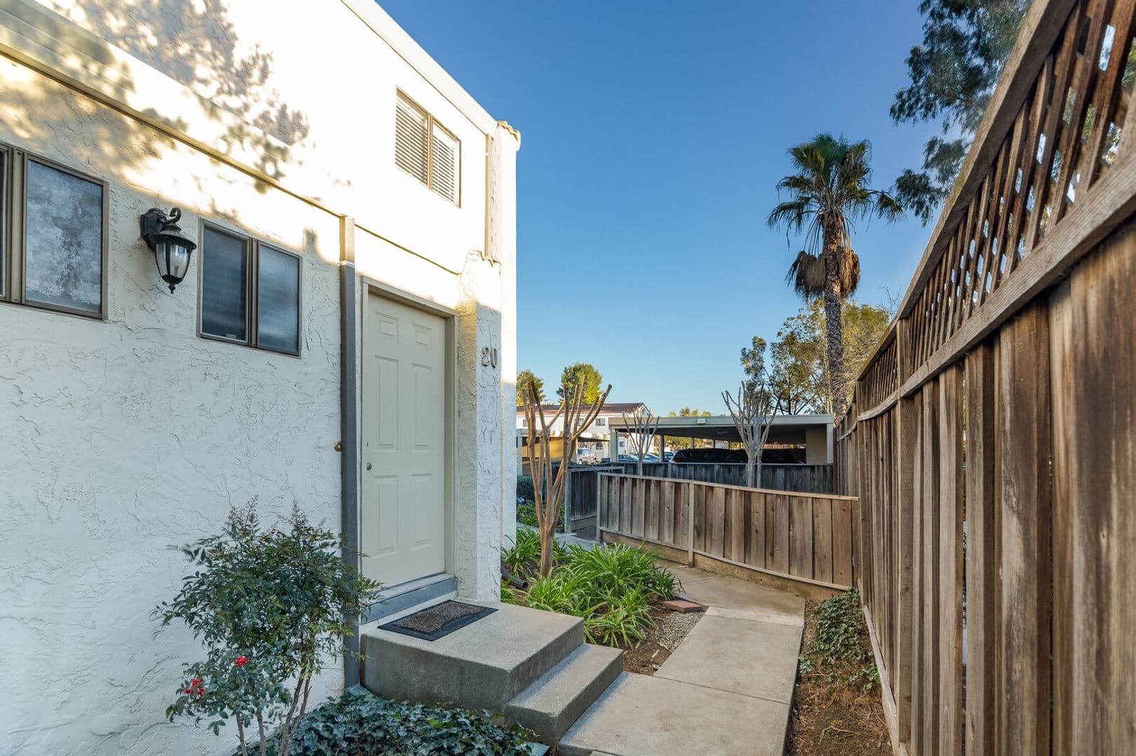 Morgan Hill Apartment: 220 Berry Ct