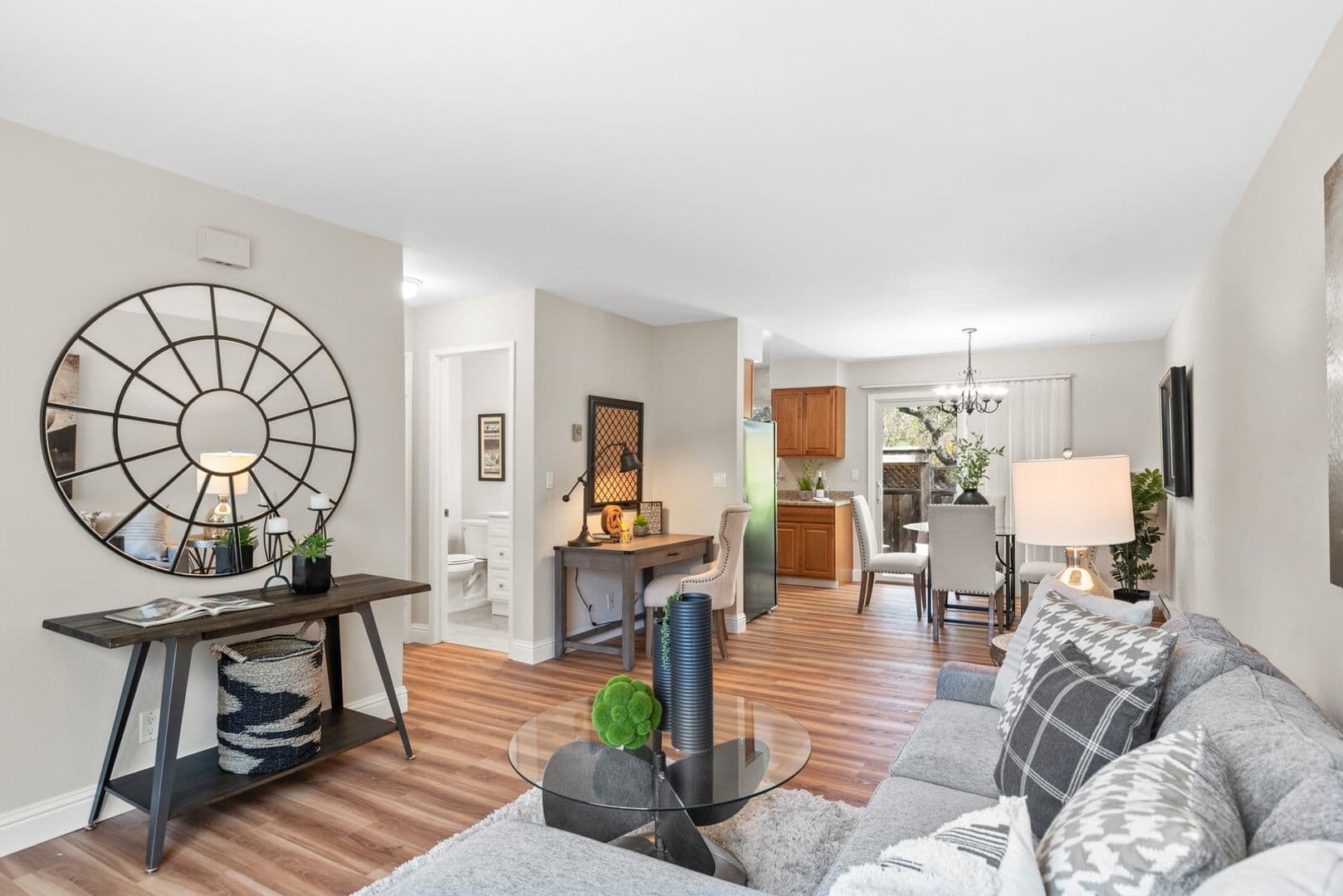 Morgan Hill Apartment: 220 Berry Ct