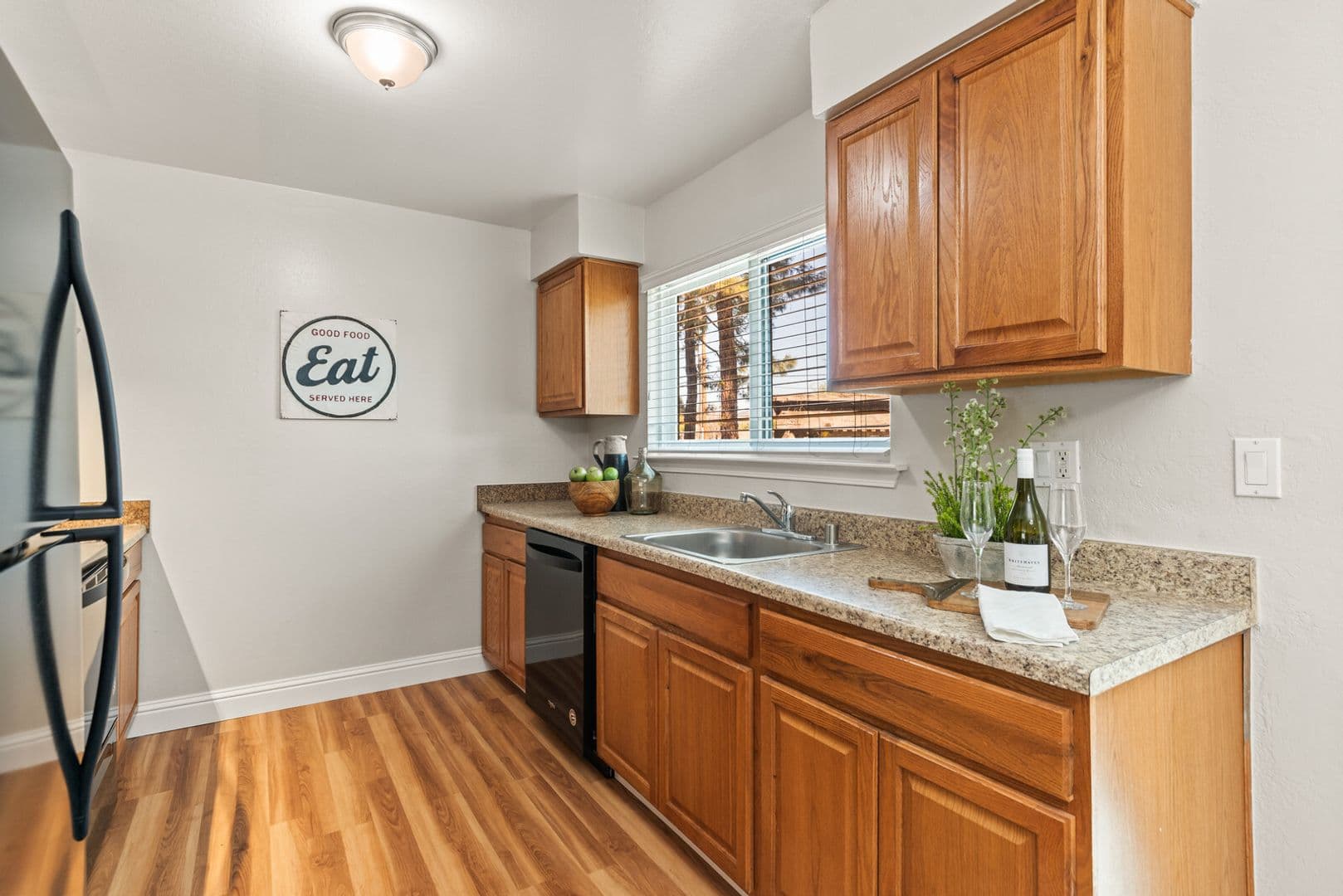 Morgan Hill Apartment: 220 Berry Ct
