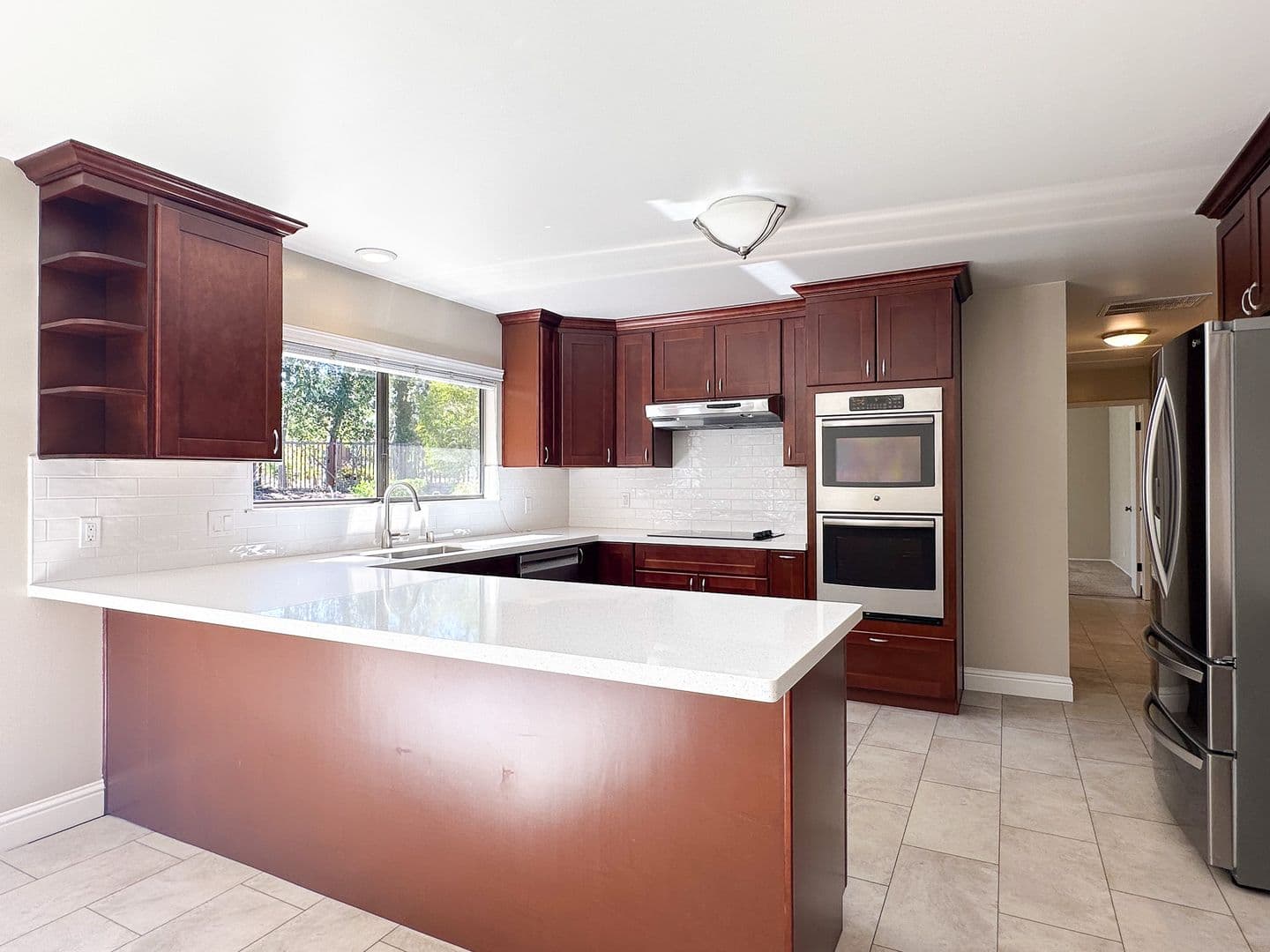 Saratoga House: 18530 Rancho Las Cimas Way