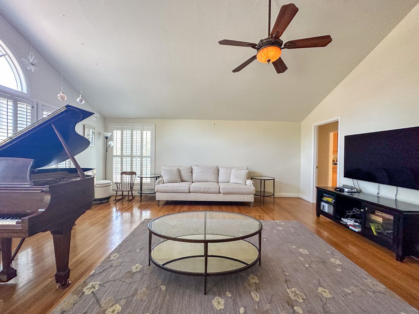 Los Gatos House: 15694 Longwood Dr
