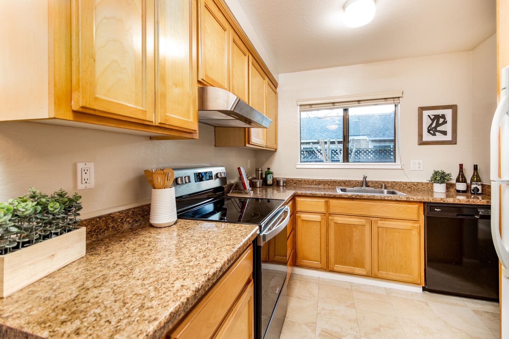 Morgan Hill Apartment: 220 Berry Ct